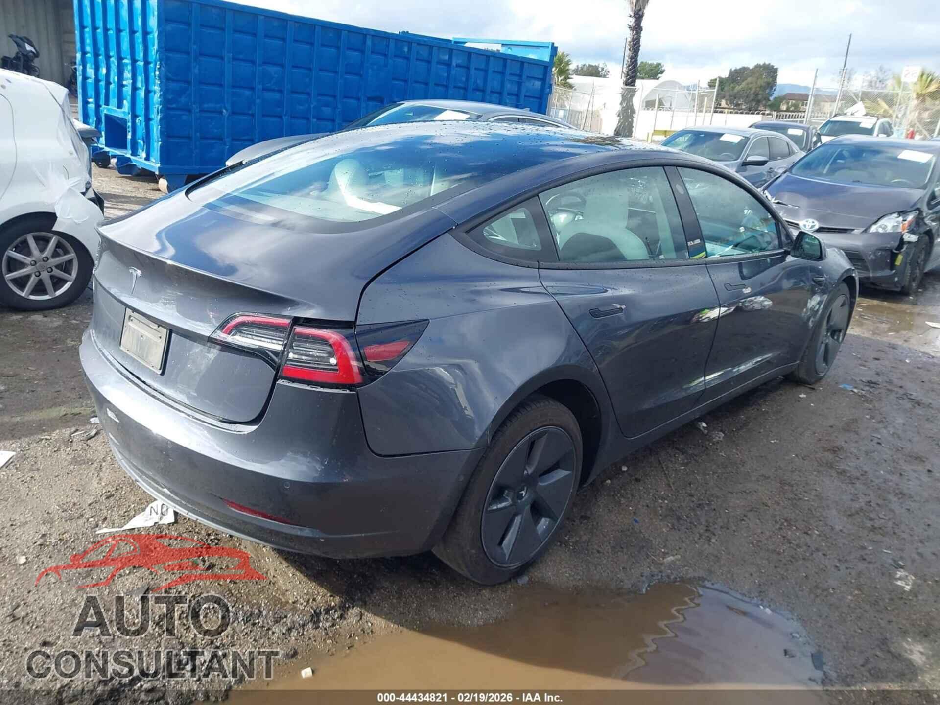 TESLA MODEL 3 2021 - 5YJ3E1EA5MF088542