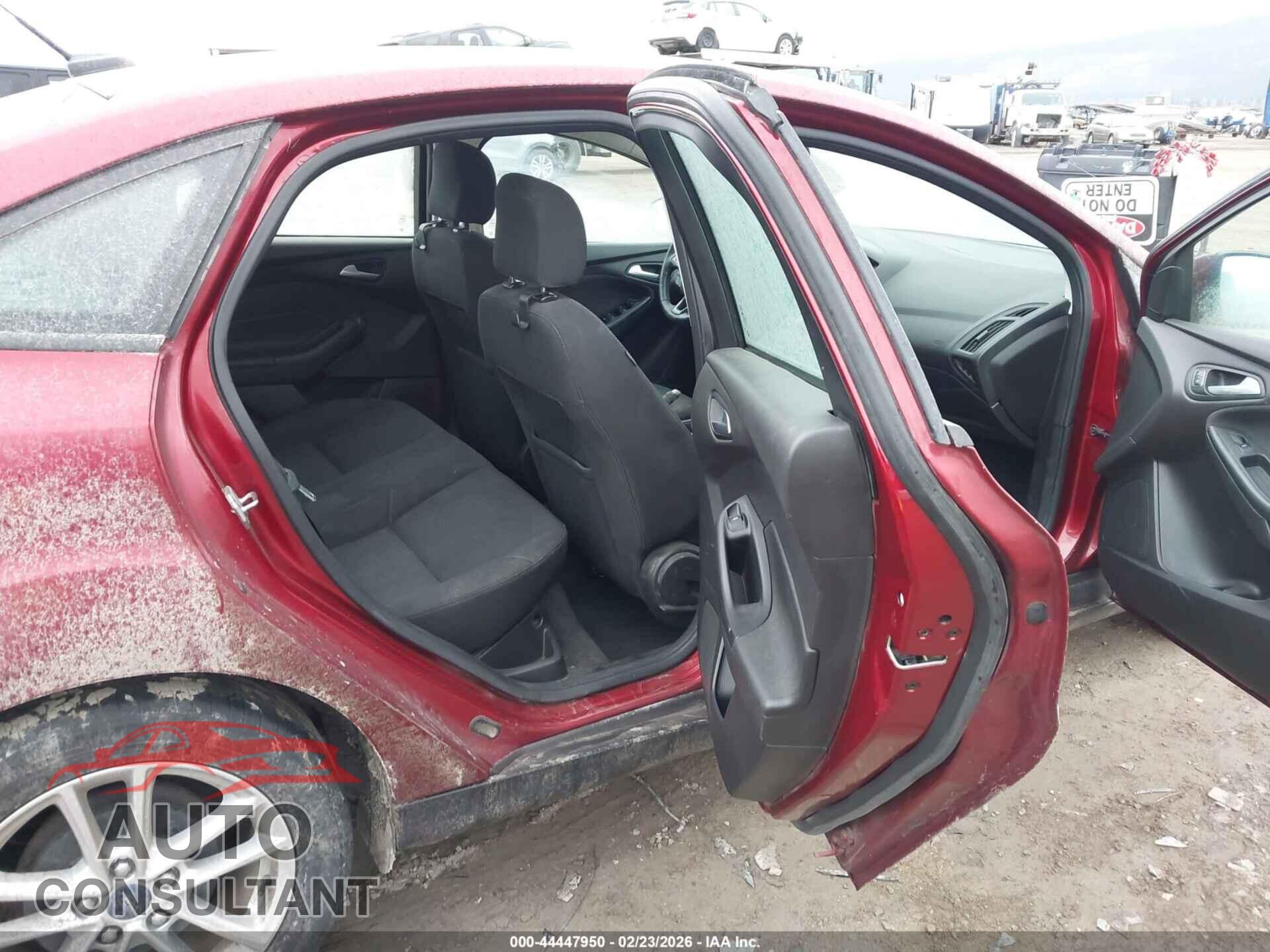 FORD FOCUS 2016 - 1FADP3F28GL396894