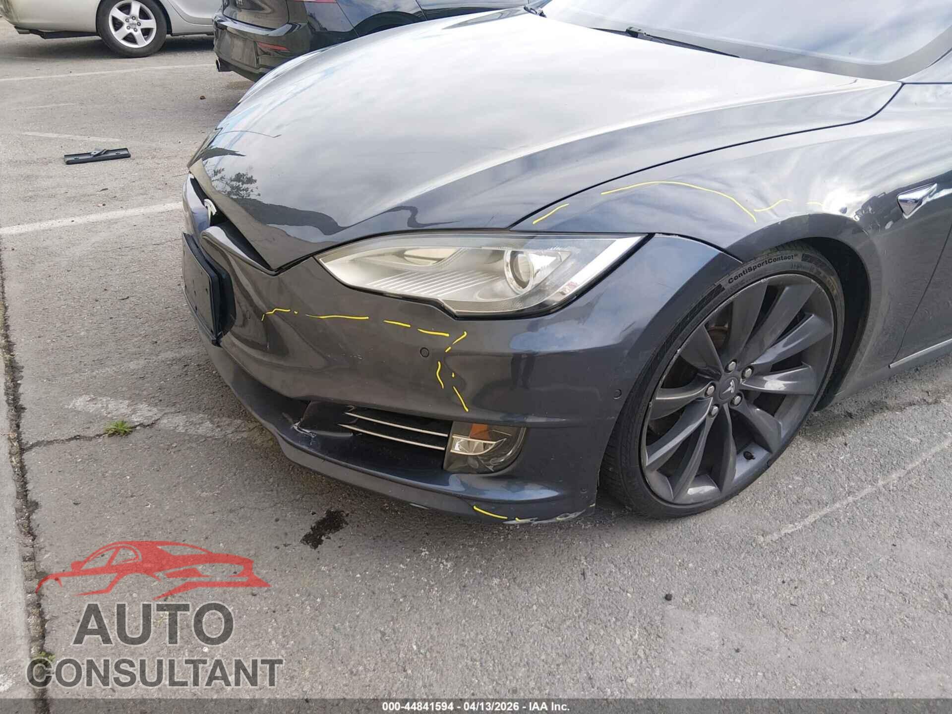 TESLA MODEL S 2016 - 5YJSA1E2XGF127873