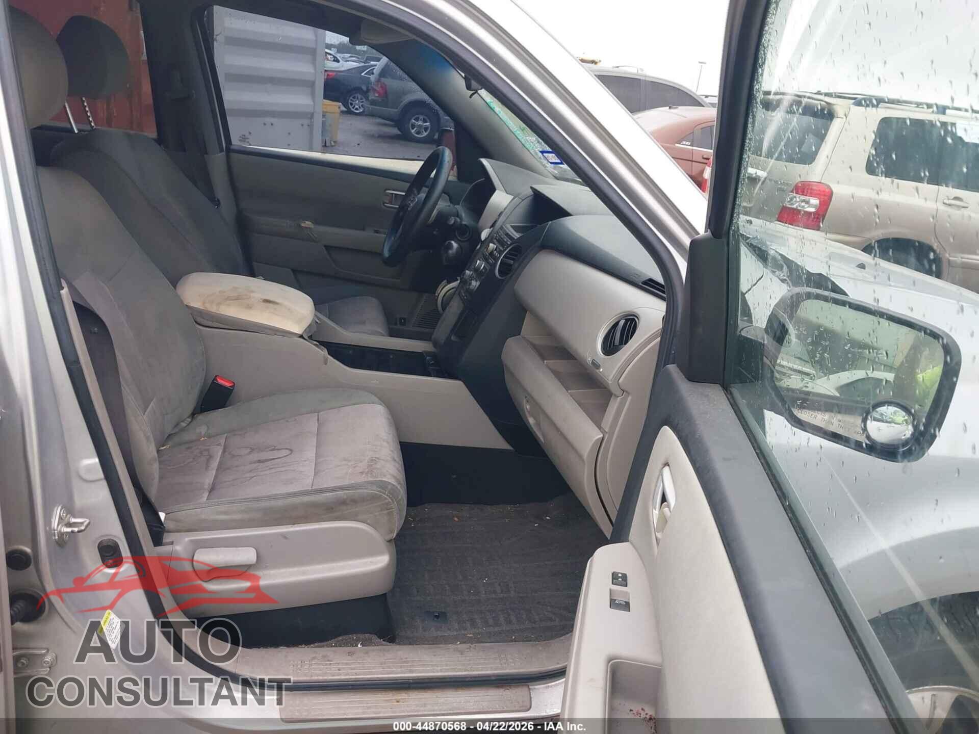 HONDA PILOT 2012 - 5FNYF3H49CB003088