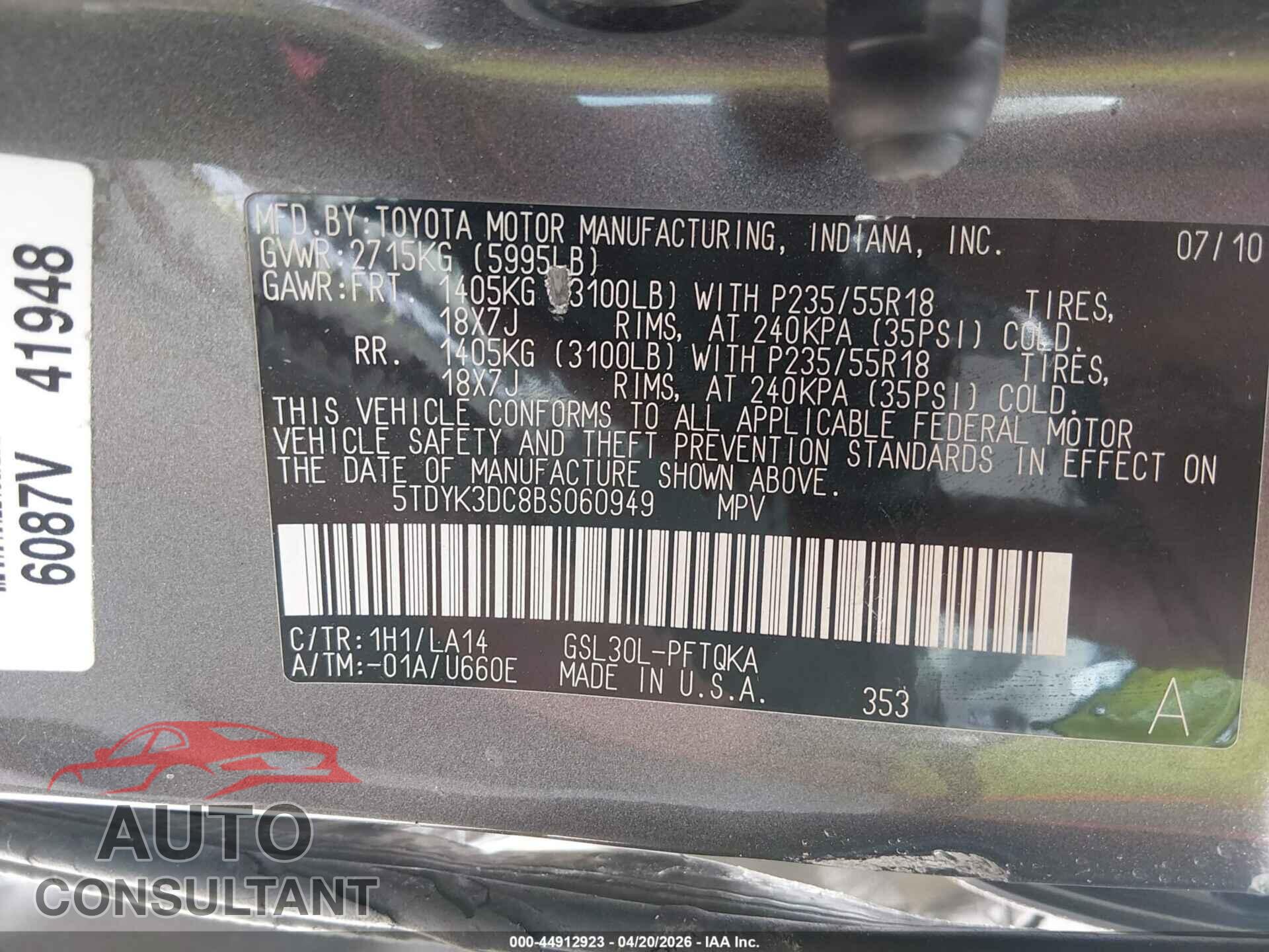 TOYOTA SIENNA 2011 - 5TDYK3DC8BS060949
