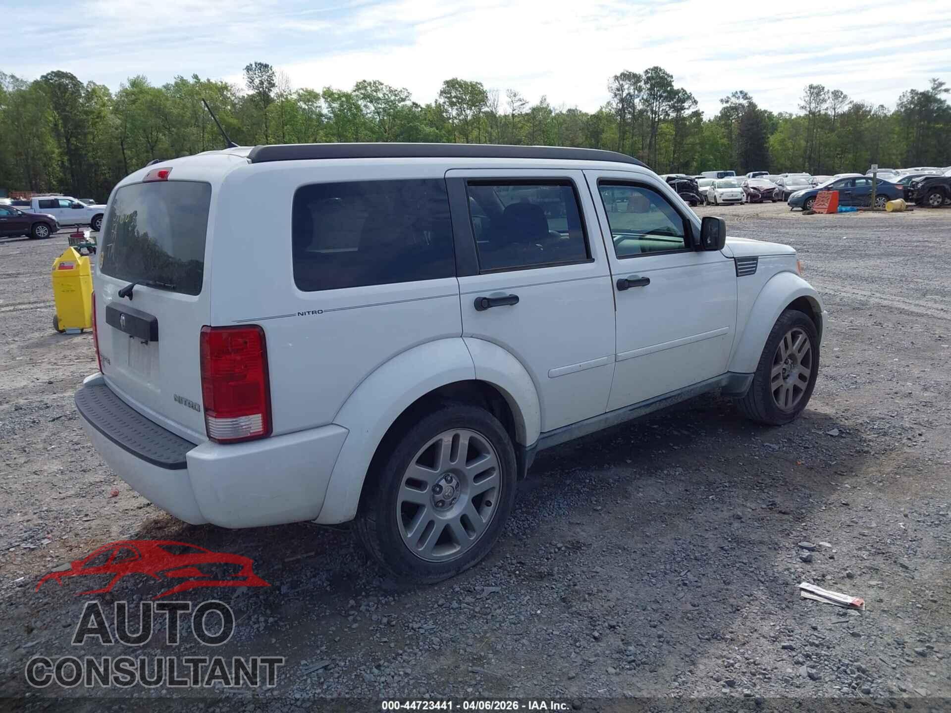 DODGE NITRO 2011 - 1D4PT4GK2BW597210