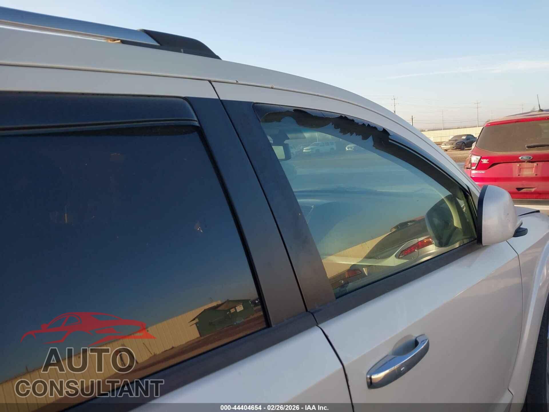 DODGE JOURNEY 2012 - 3C4PDCDG2CT318091