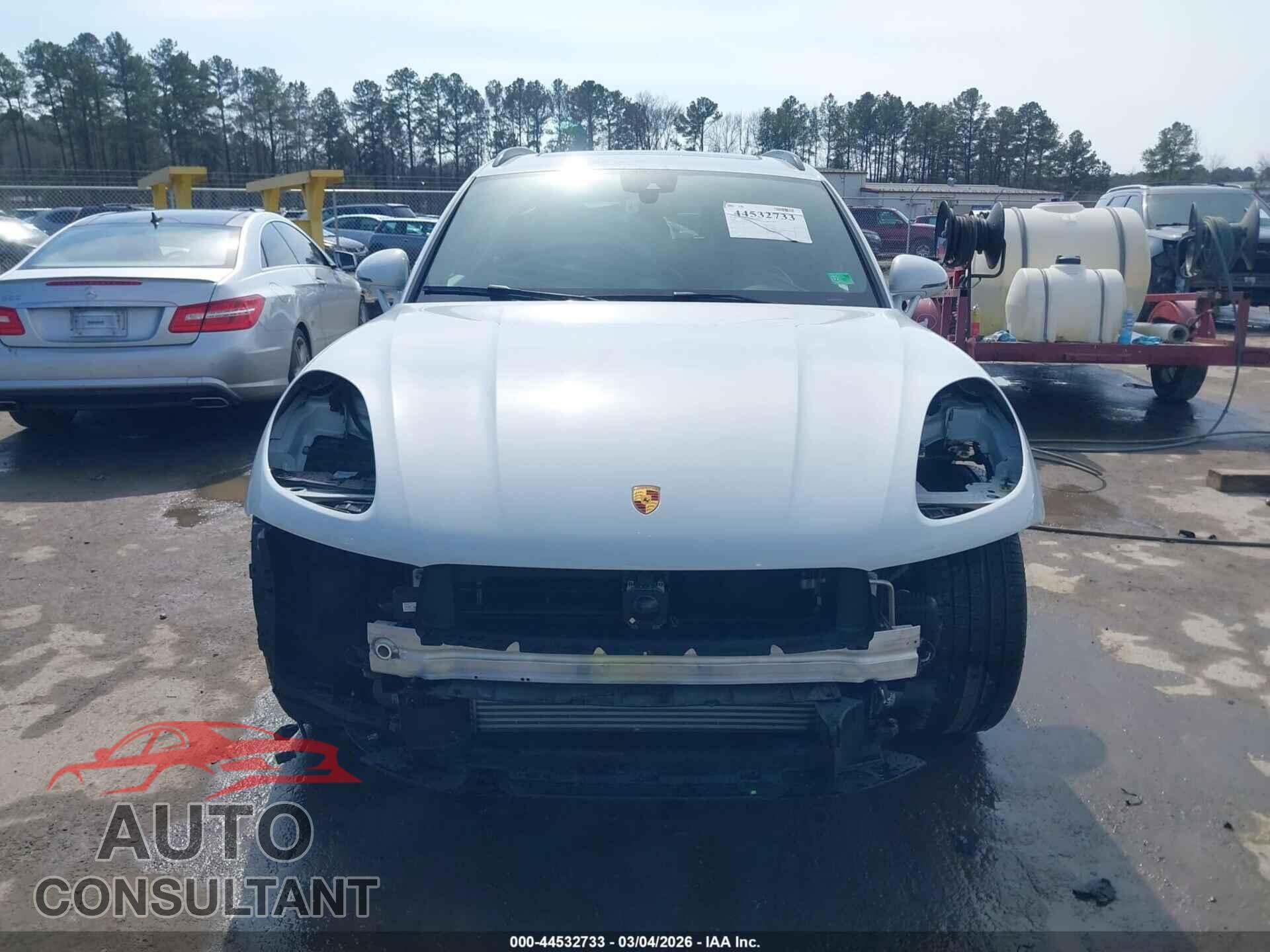 PORSCHE MACAN 2022 - WP1AA2A58NLB04263