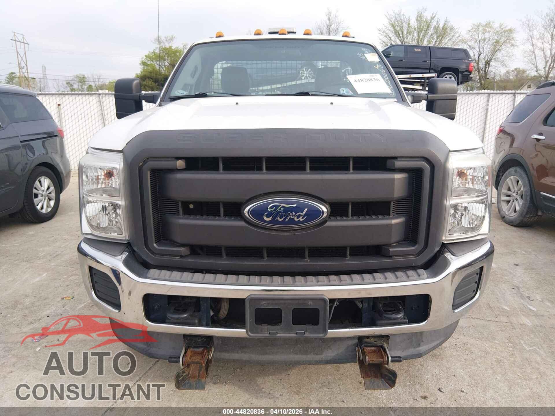 FORD F-250 2015 - 1FTBF2B62FEB97320