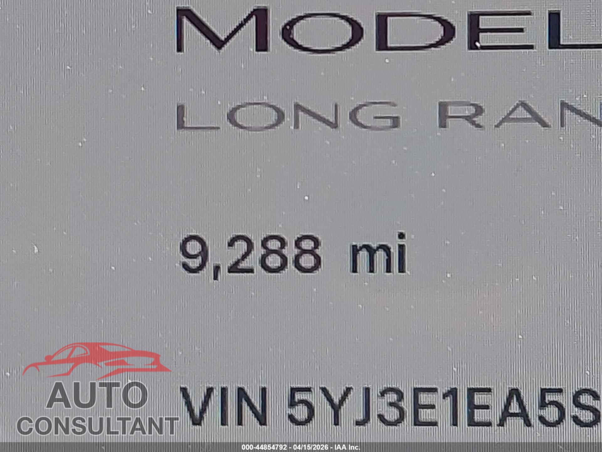 TESLA MODEL 3 2025 - 5YJ3E1EA5SF044151