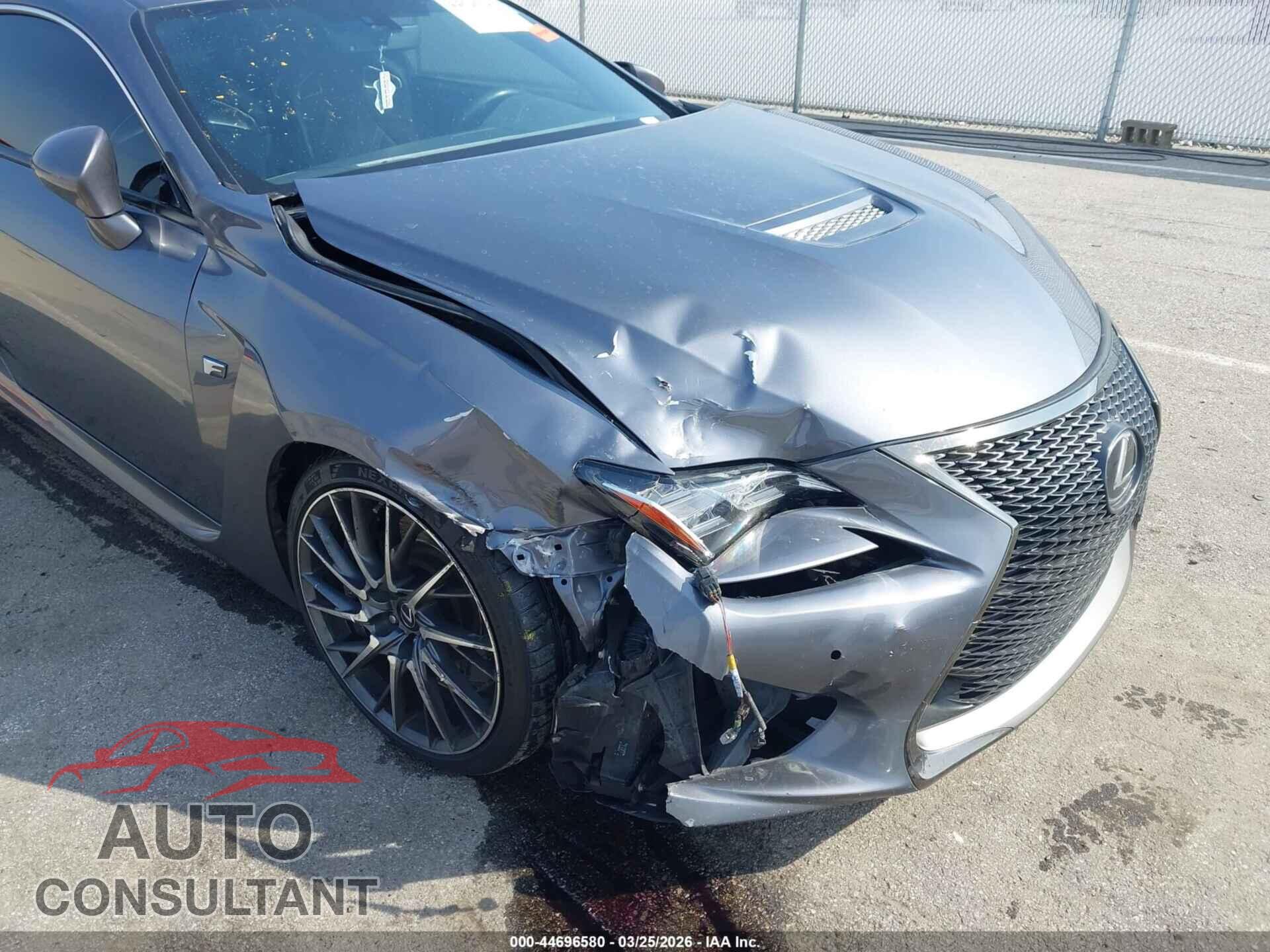 LEXUS RC F 2015 - JTHHP5BC9F5001127
