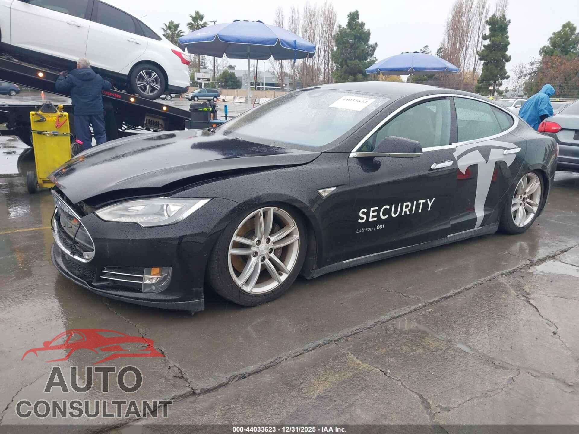 TESLA MODEL S 2014 - 5YJSA3S10EFP43330