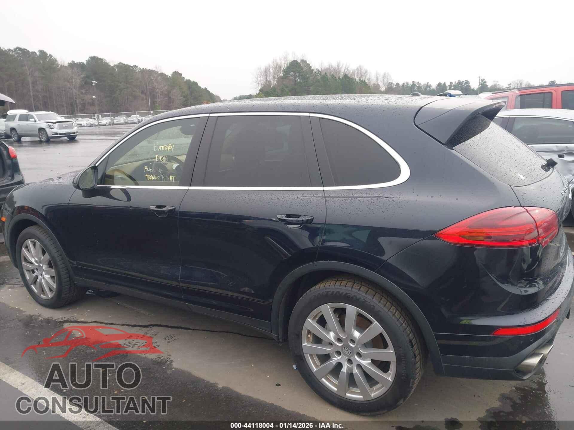 PORSCHE CAYENNE 2015 - WP1AB2A26FLA56184