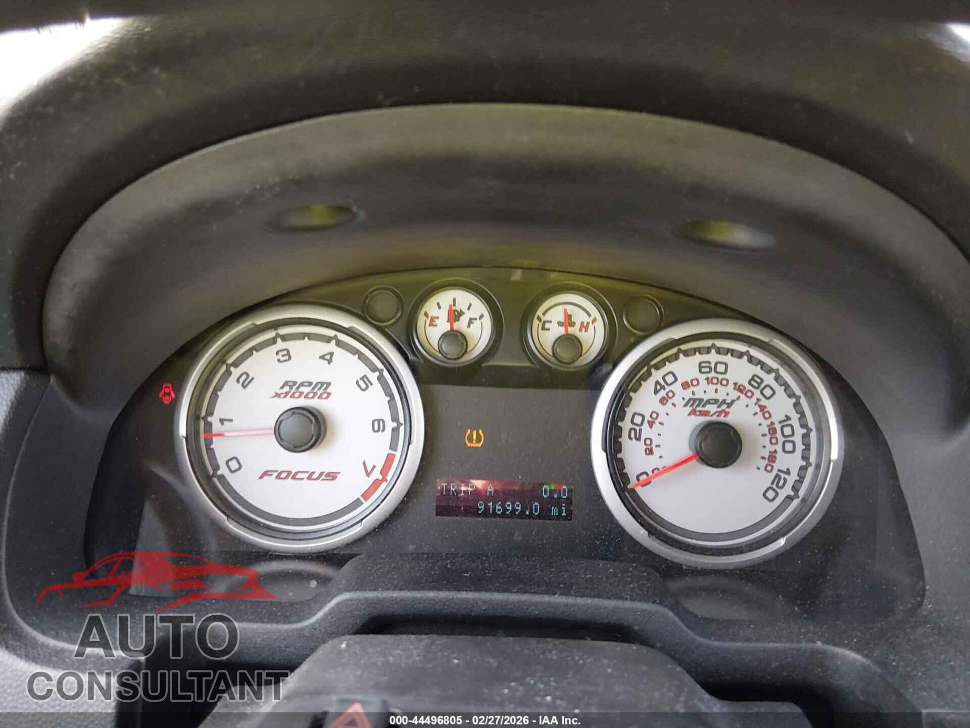 FORD FOCUS 2011 - 1FAHP3FN9BW142856