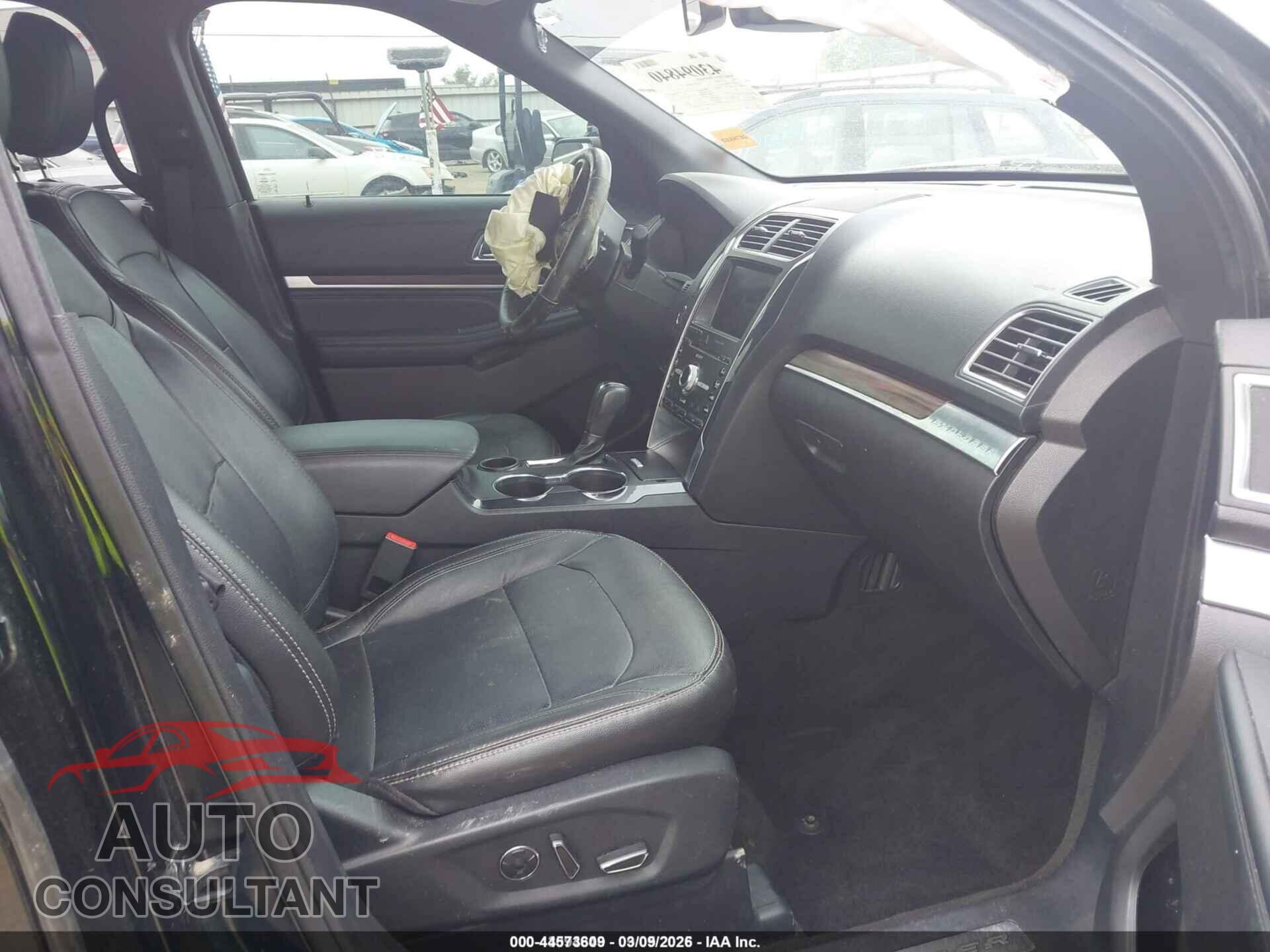 FORD EXPLORER 2018 - 1FM5K7FH5JGB26705