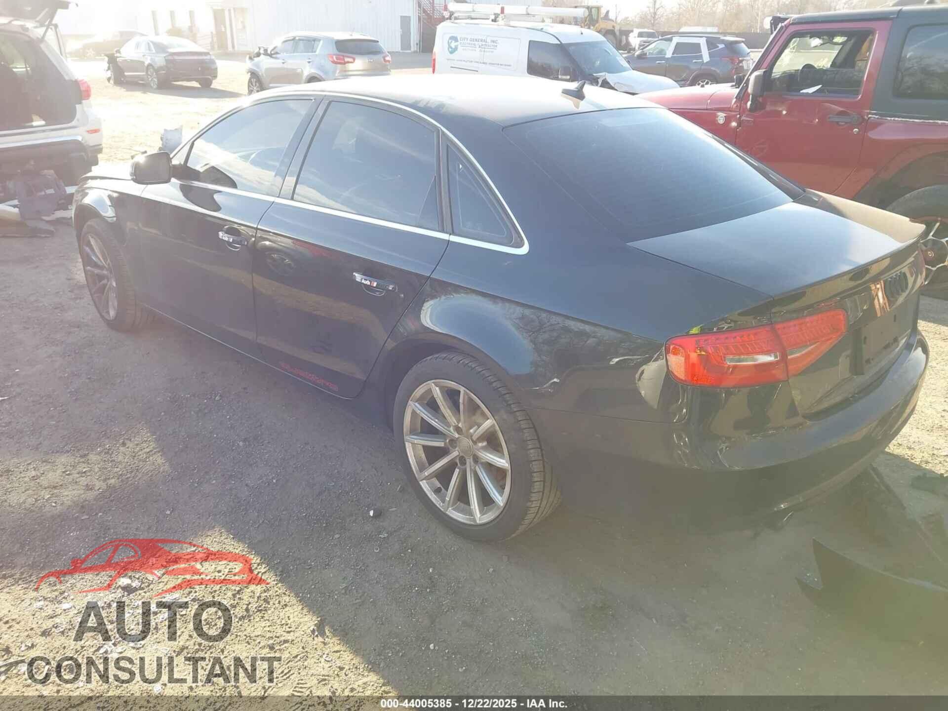 AUDI A4 2013 - WAUFFAFL2DN042028