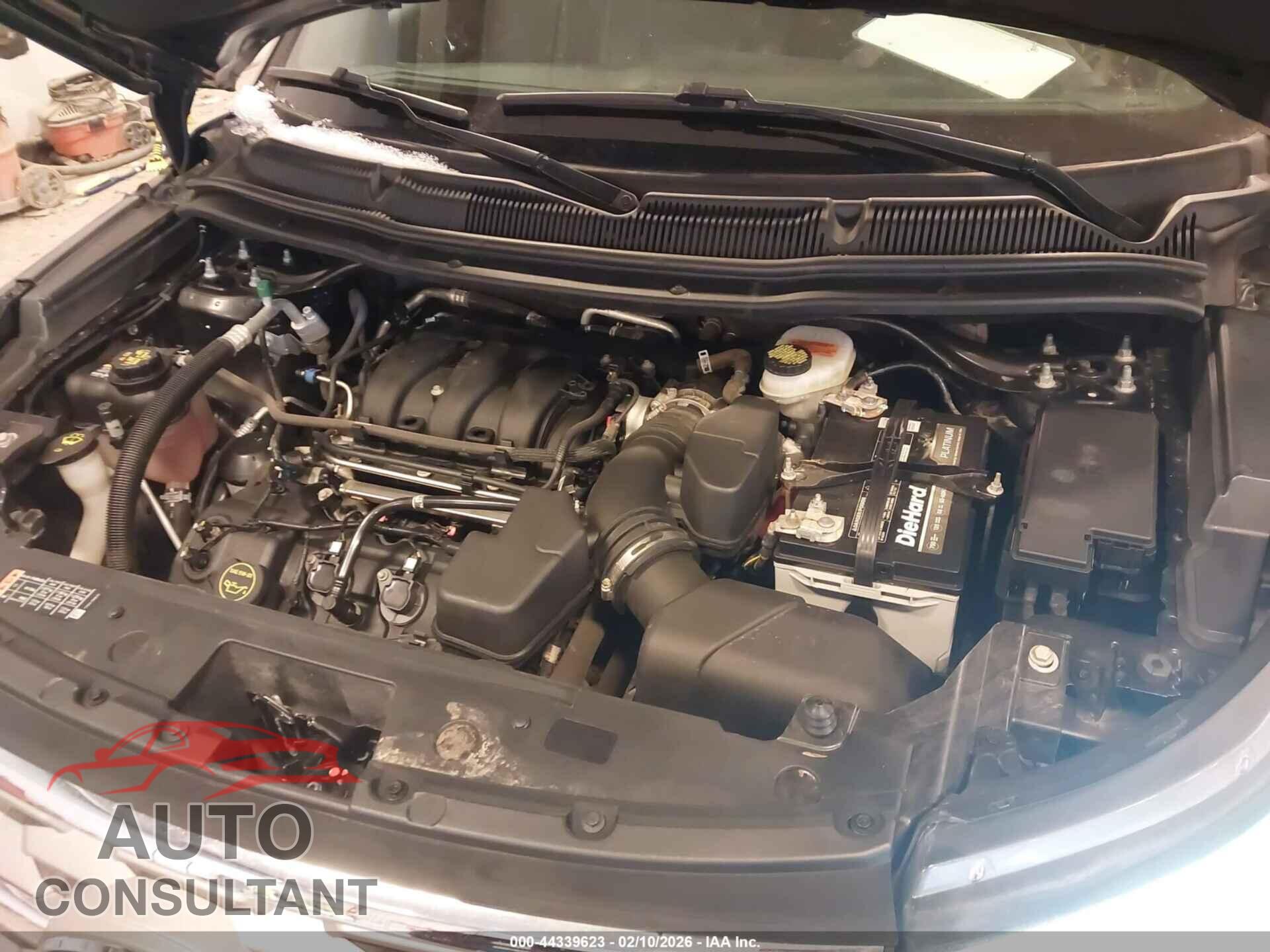 FORD EXPLORER 2018 - 1FM5K7D80JGB98429