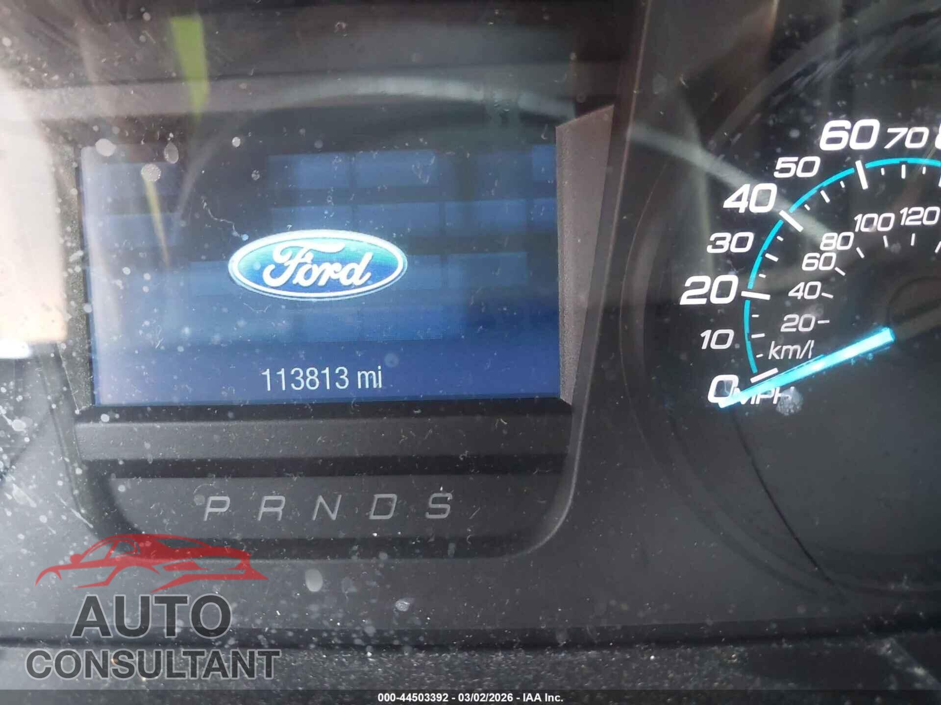 FORD TAURUS 2018 - 1FAHP2E80JG115060