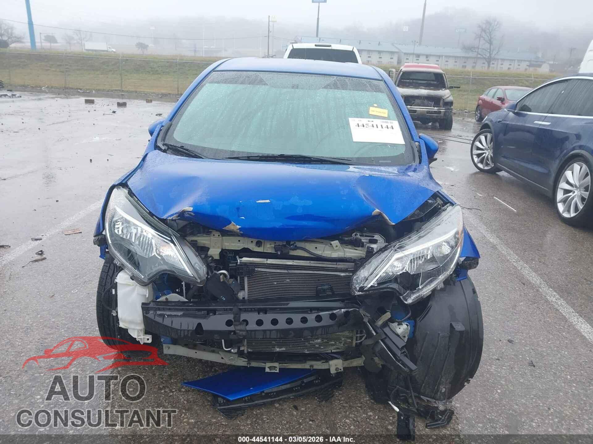 NISSAN VERSA NOTE 2017 - 3N1CE2CP2HL376042