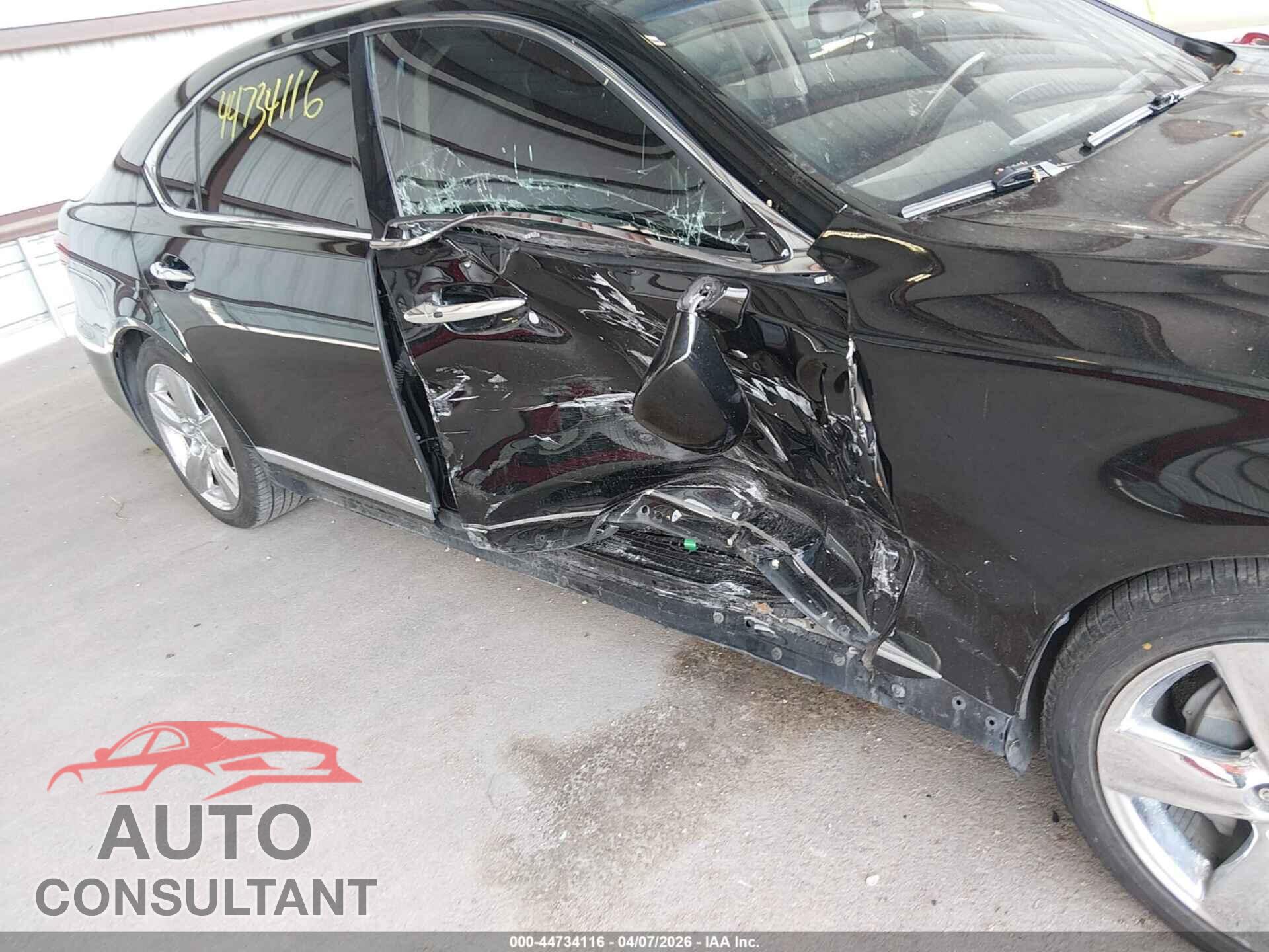 LEXUS LS 460 2014 - JTHGL1EF3E5051459
