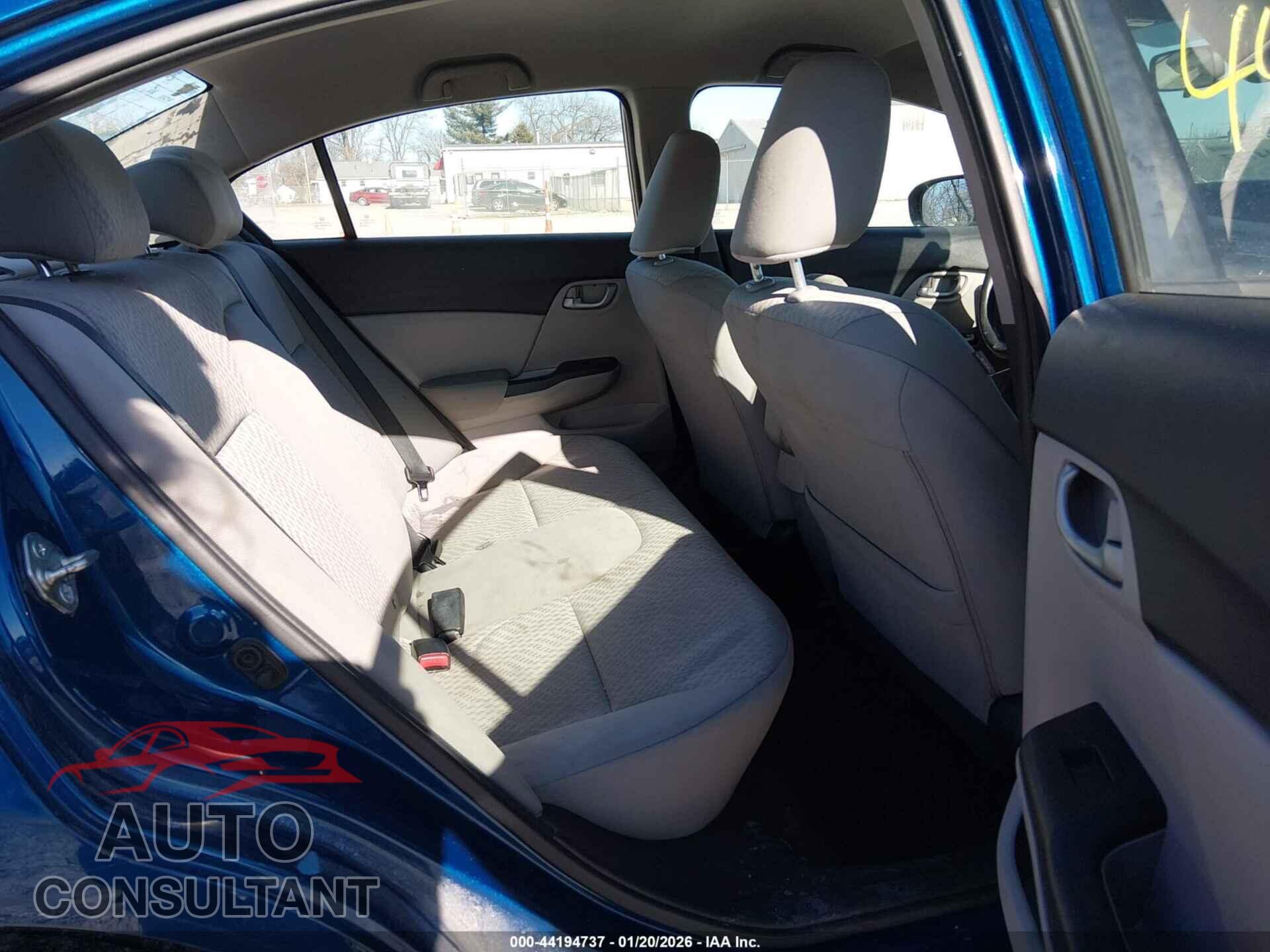 HONDA CIVIC 2015 - 19XFB2F54FE051195