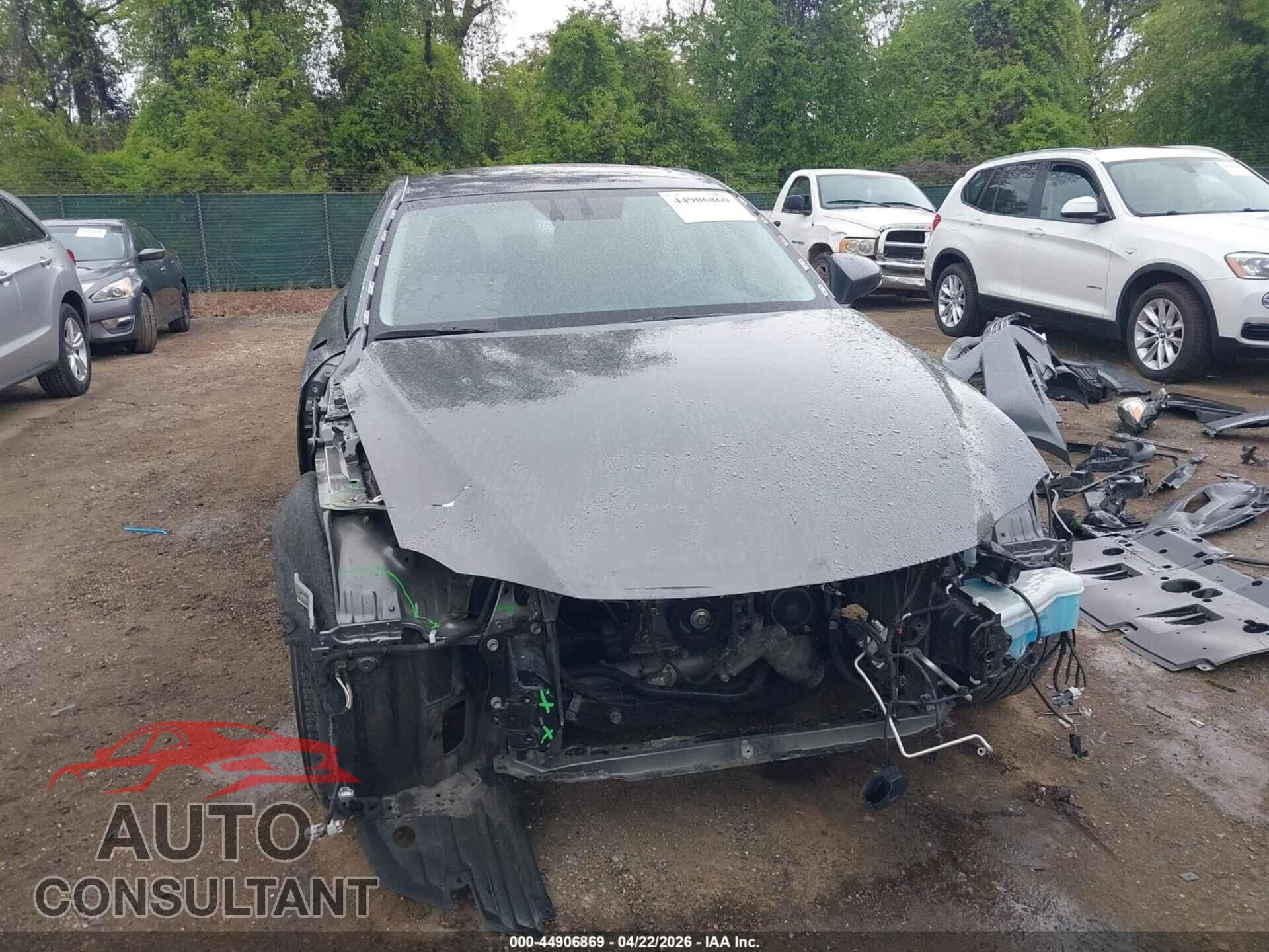 LEXUS IS 250 2015 - JTHCF1D20F5016903