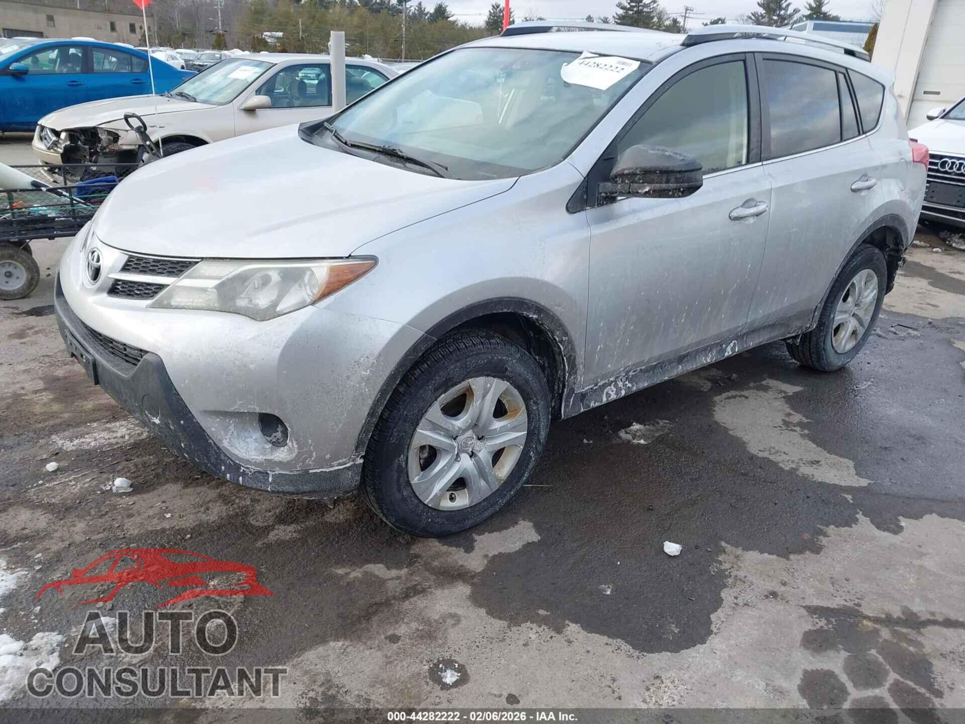 TOYOTA RAV4 2015 - JTMBFREV1FJ019675