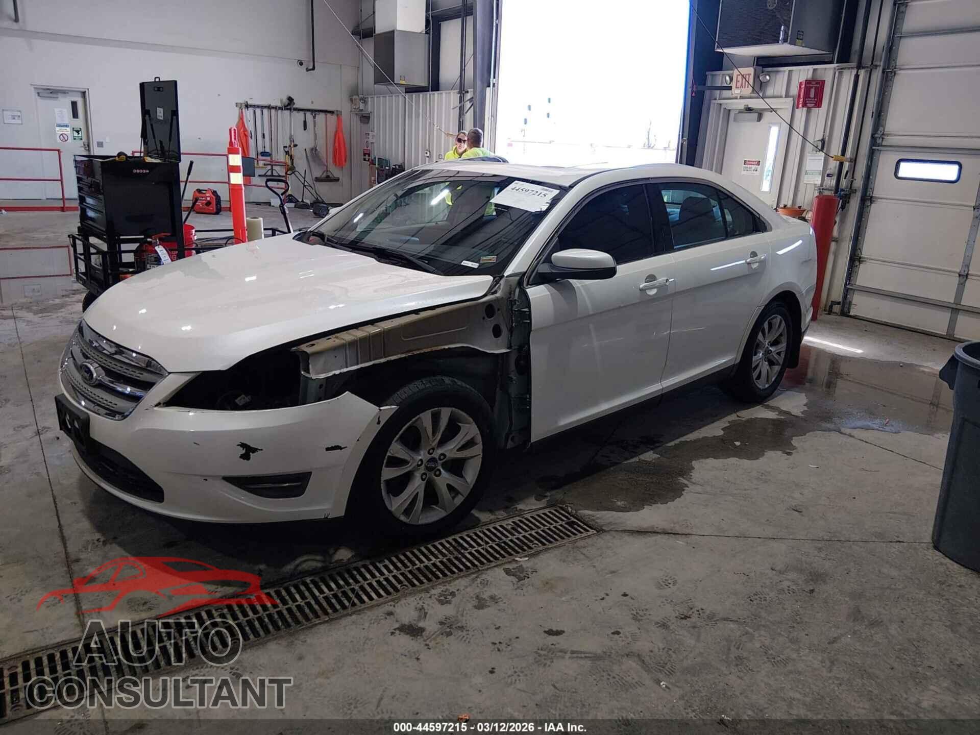 FORD TAURUS 2010 - 1FAHP2EW2AG166896