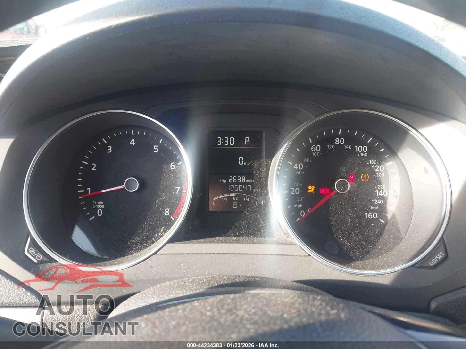 VOLKSWAGEN JETTA 2017 - 3VW2B7AJ7HM367762