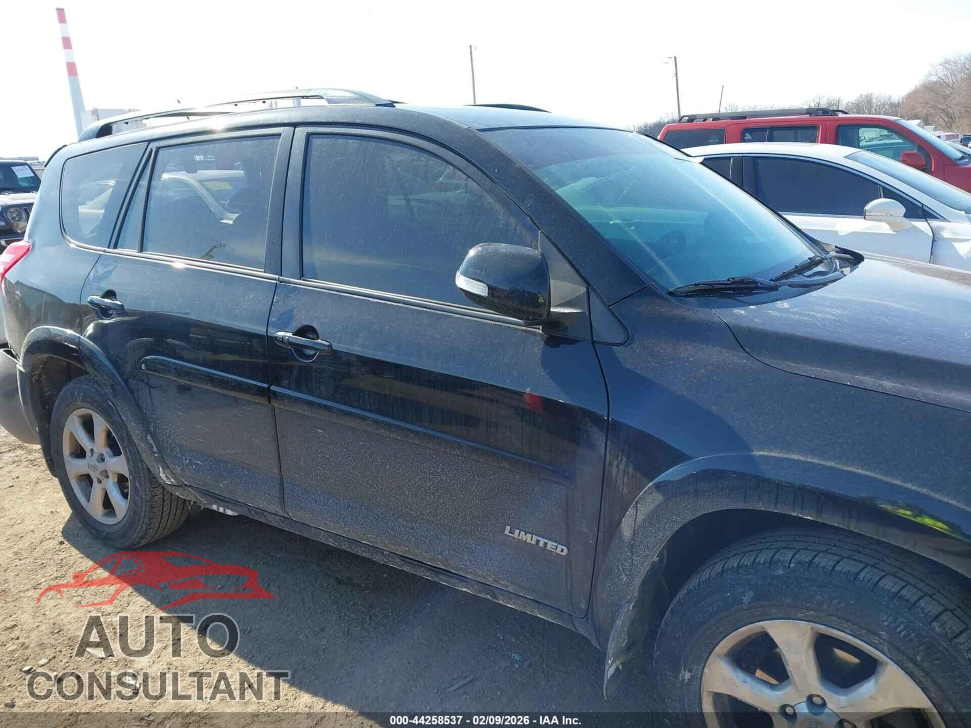 TOYOTA RAV4 2010 - JTMDK4DV8A5084792
