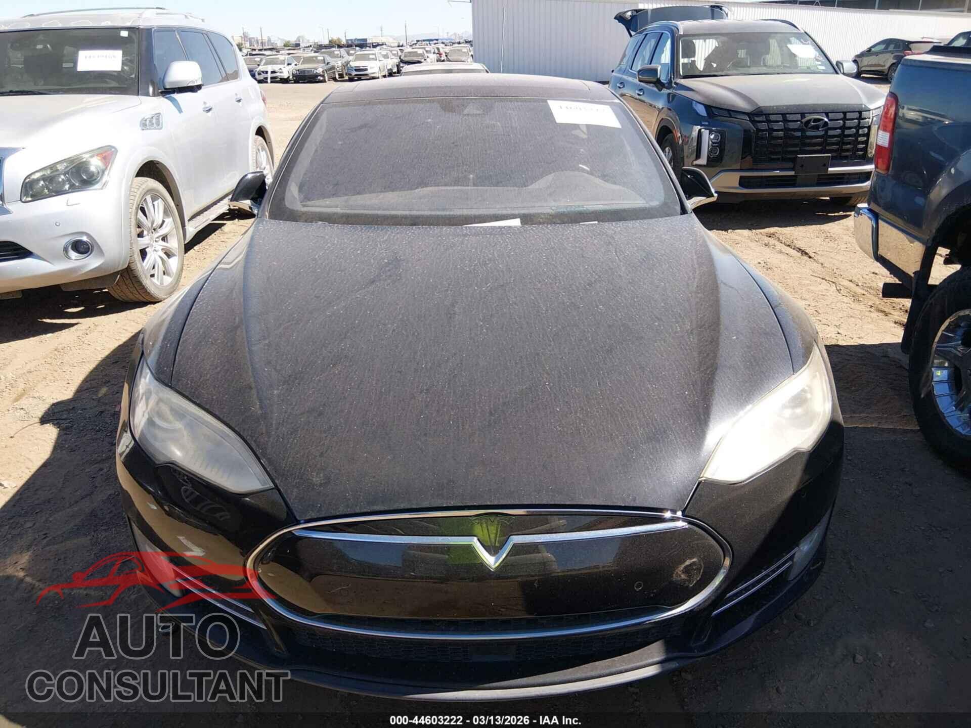 TESLA MODEL S 2015 - 5YJSA1H40FF080624