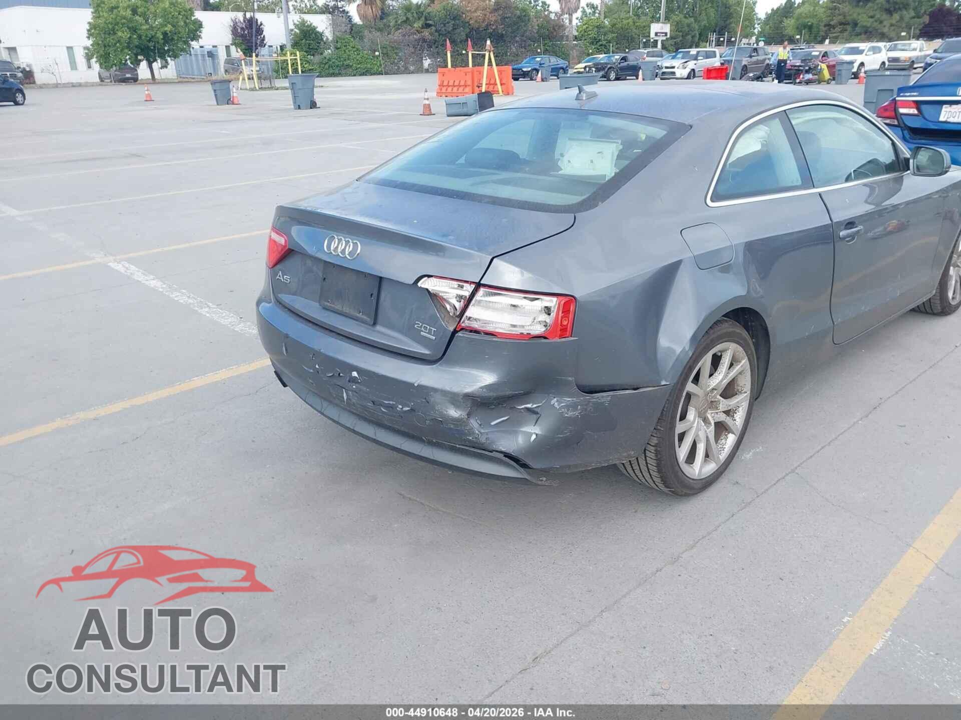AUDI A5 2012 - WAUCFAFR9CA025160