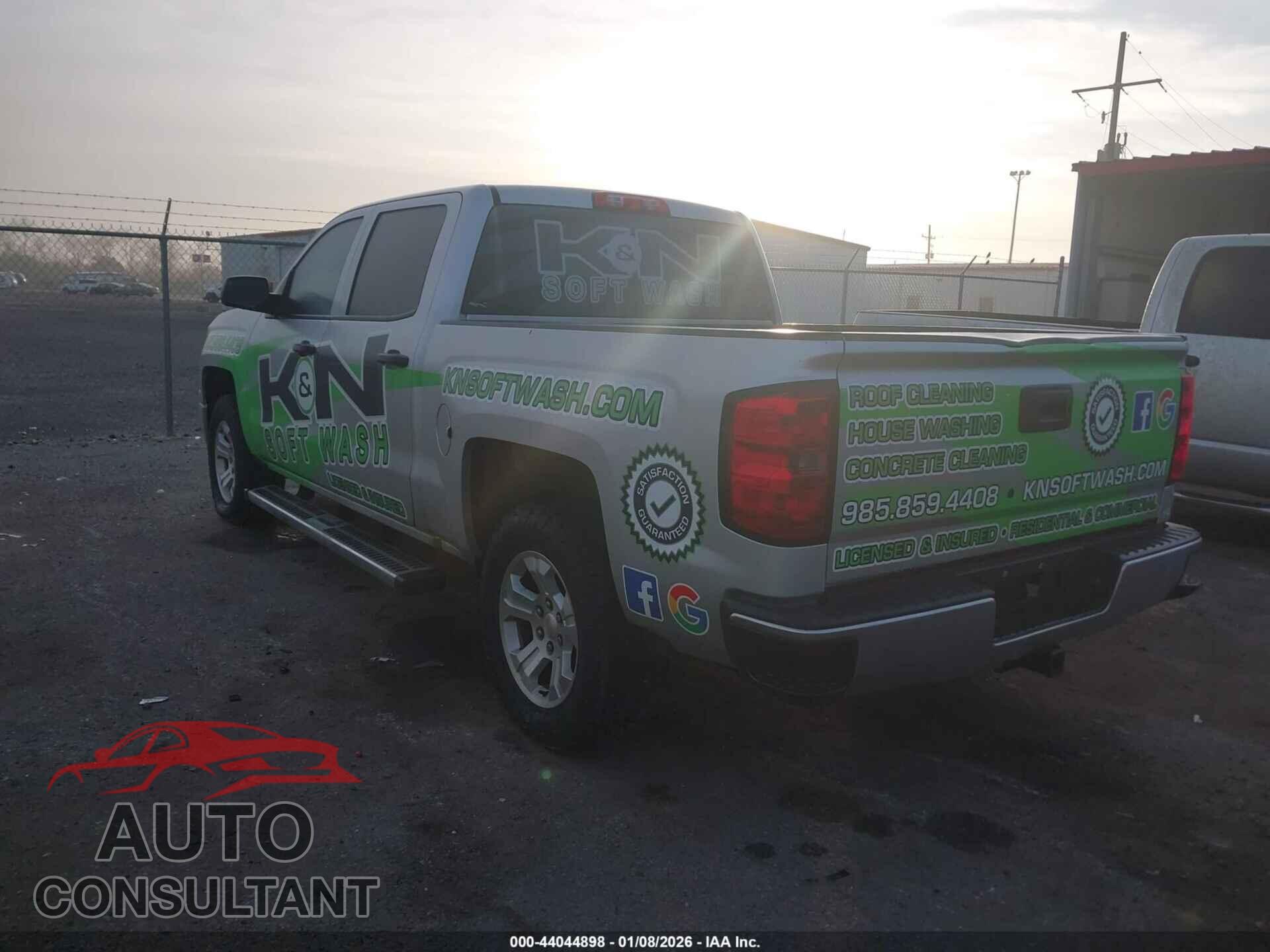 CHEVROLET SILVERADO 1500 2014 - 3GCUKREC9EG132826