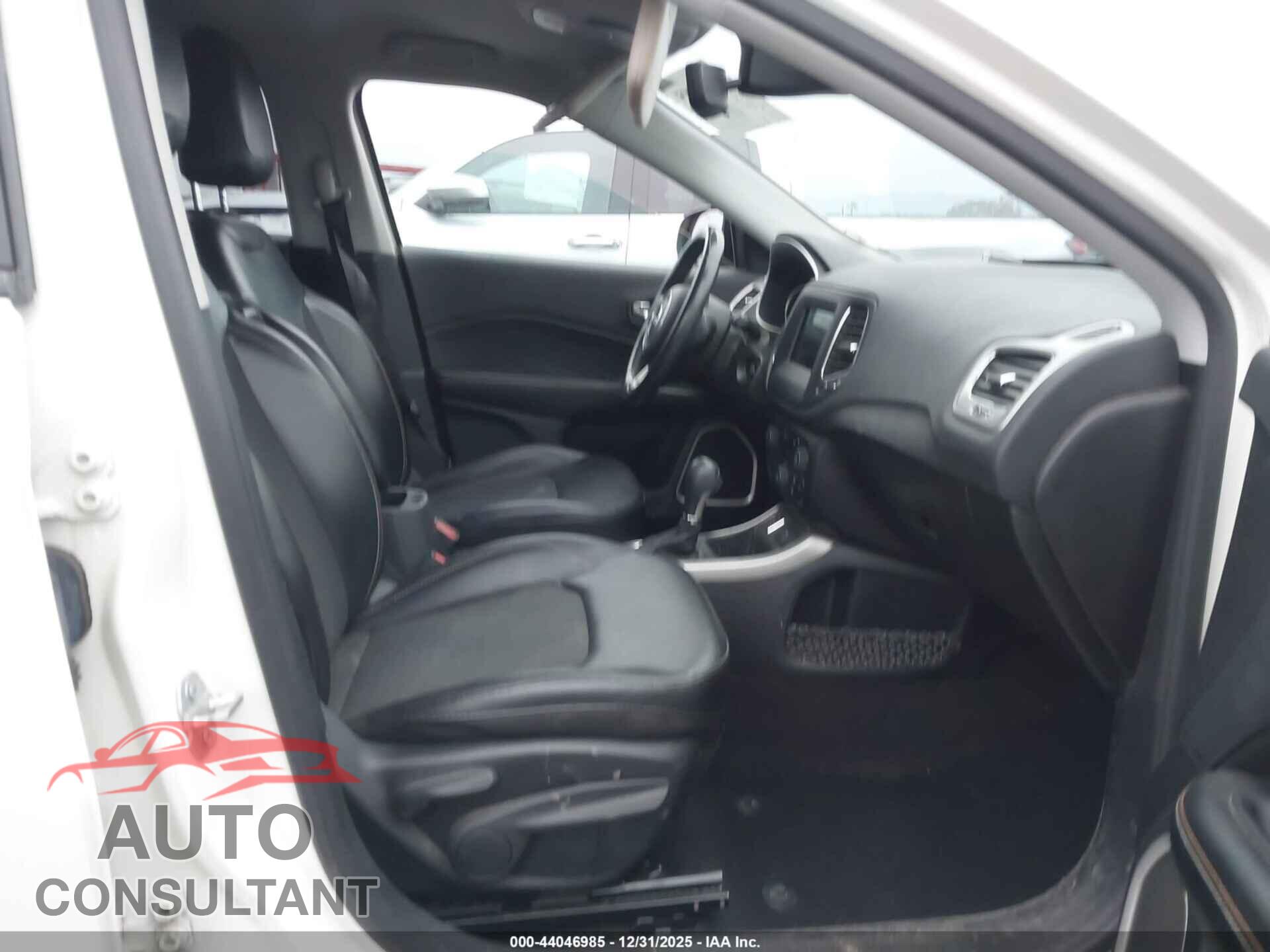 JEEP COMPASS 2019 - 3C4NJCBB6KT788825