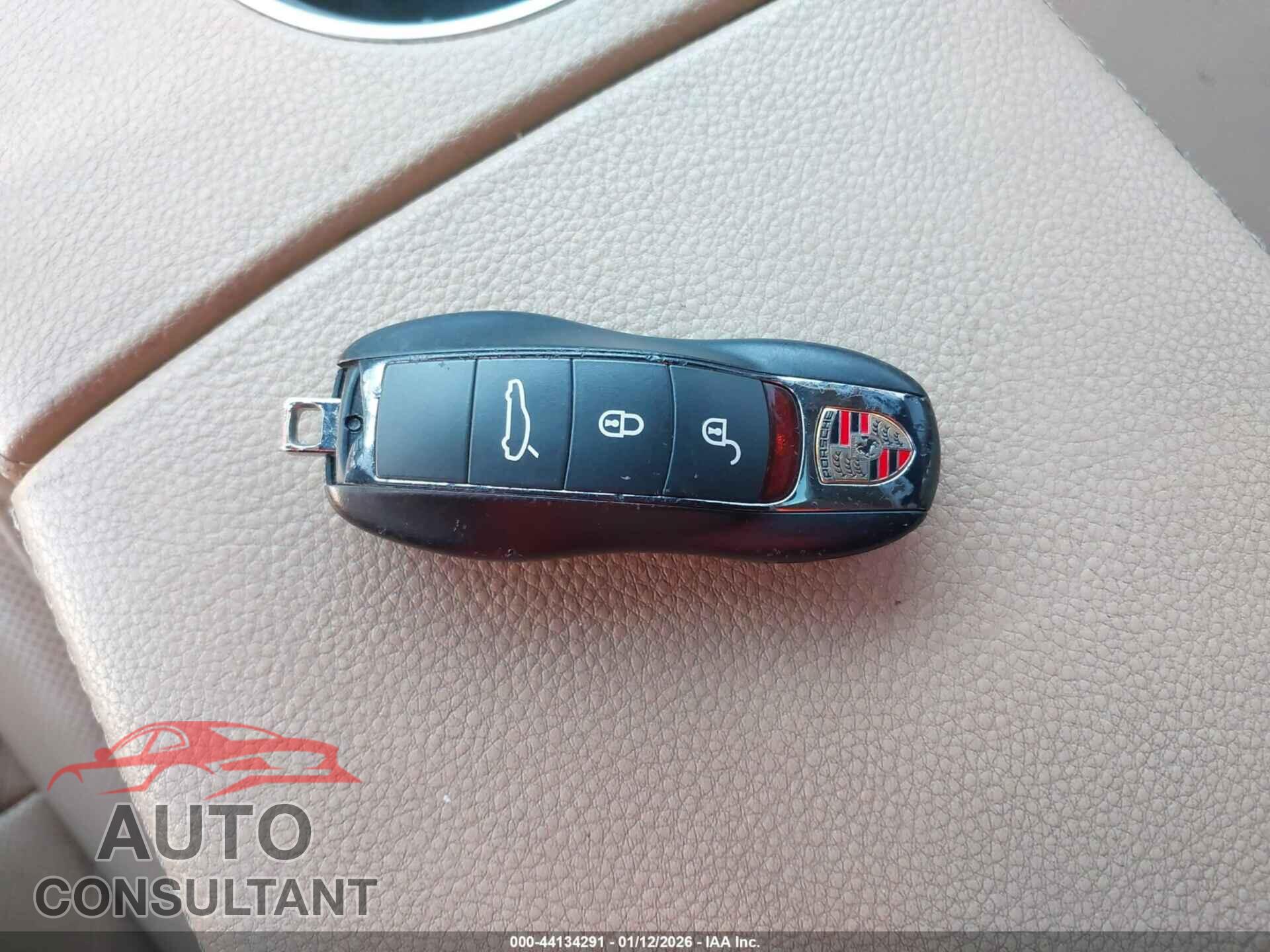 PORSCHE PANAMERA 2016 - WP0AA2A70GL000159