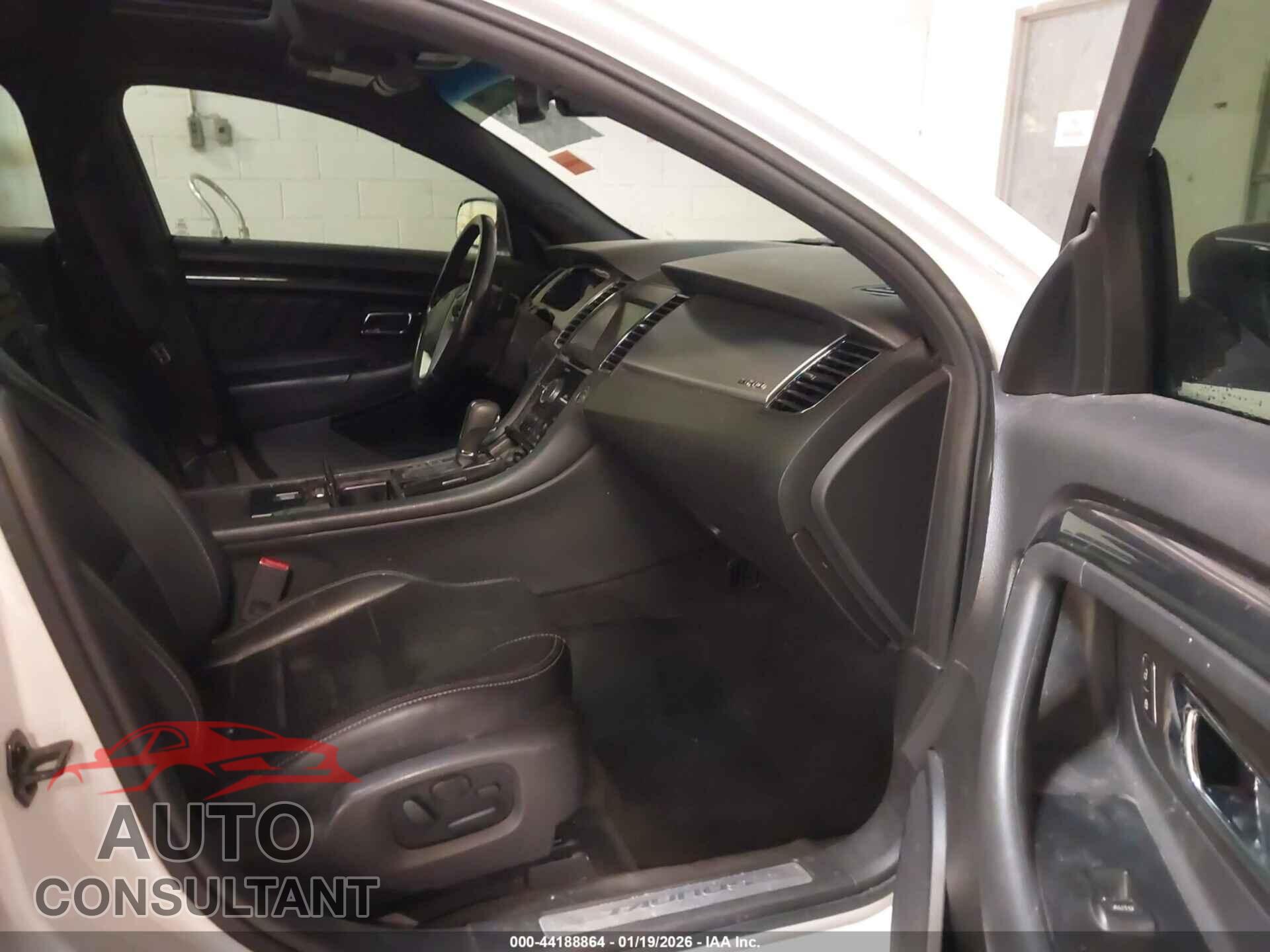 FORD TAURUS 2013 - 1FAHP2KT2DG107653