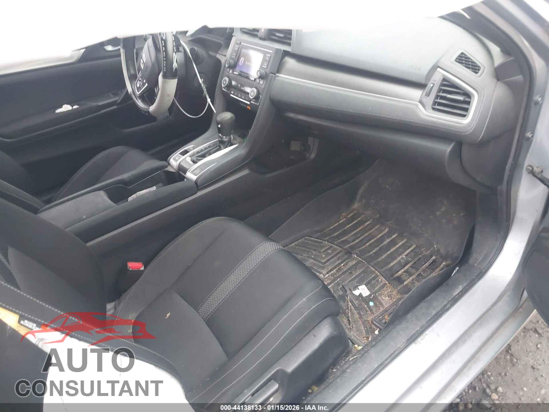 HONDA CIVIC 2019 - 2HGFC4B63KH305275