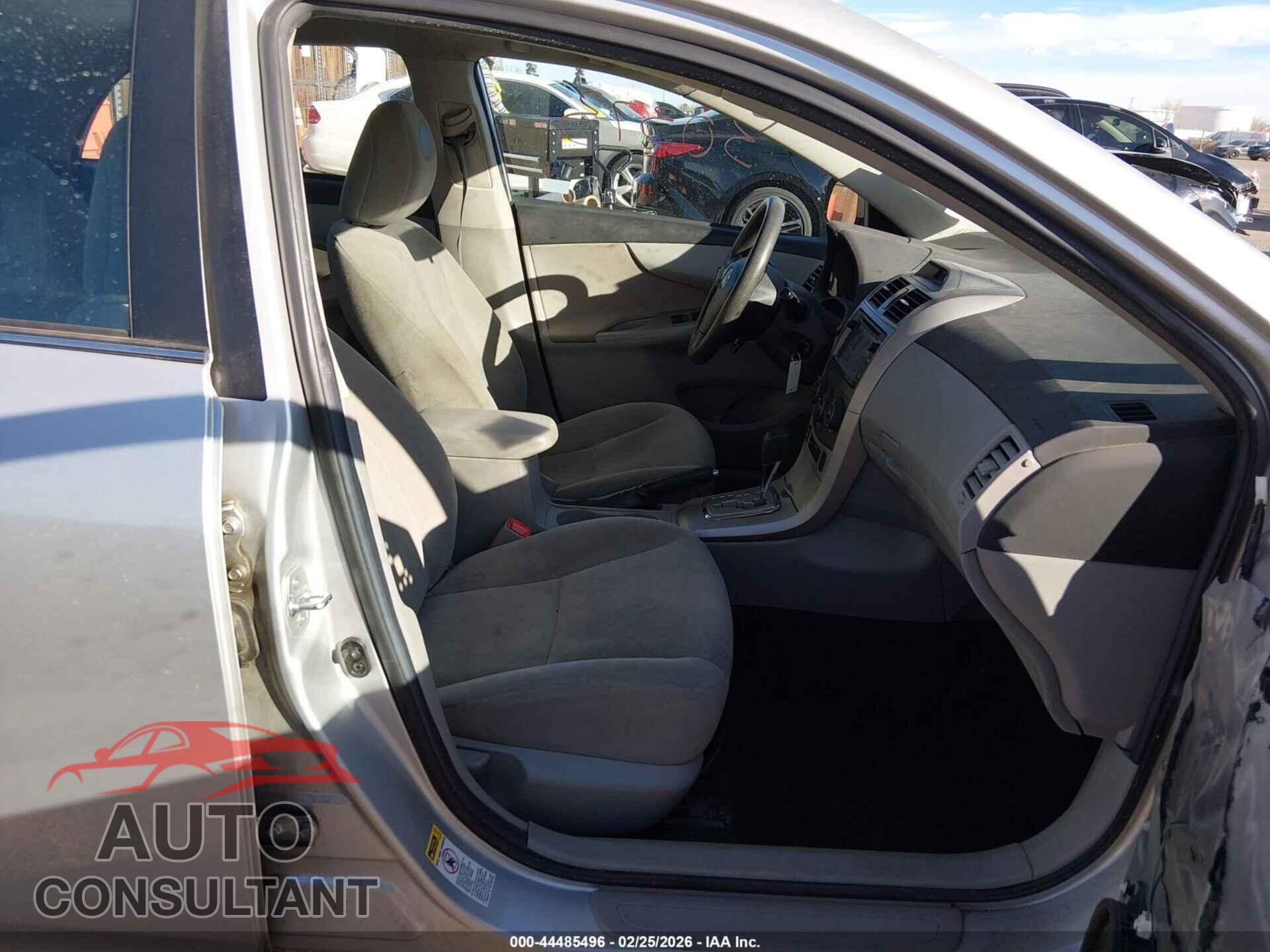 TOYOTA COROLLA 2013 - 5YFBU4EE2DP096024