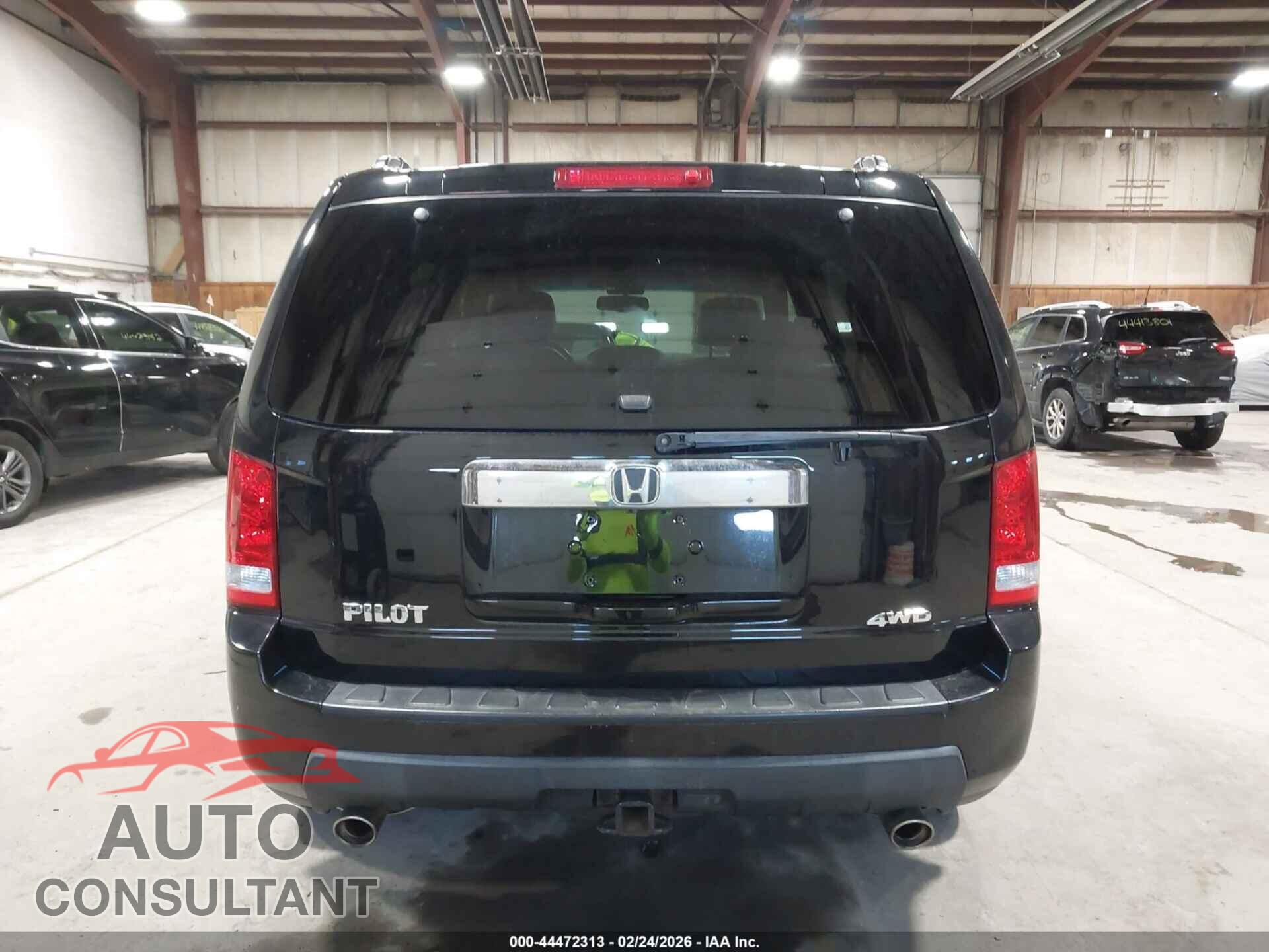 HONDA PILOT 2011 - 5FNYF4H79BB086309