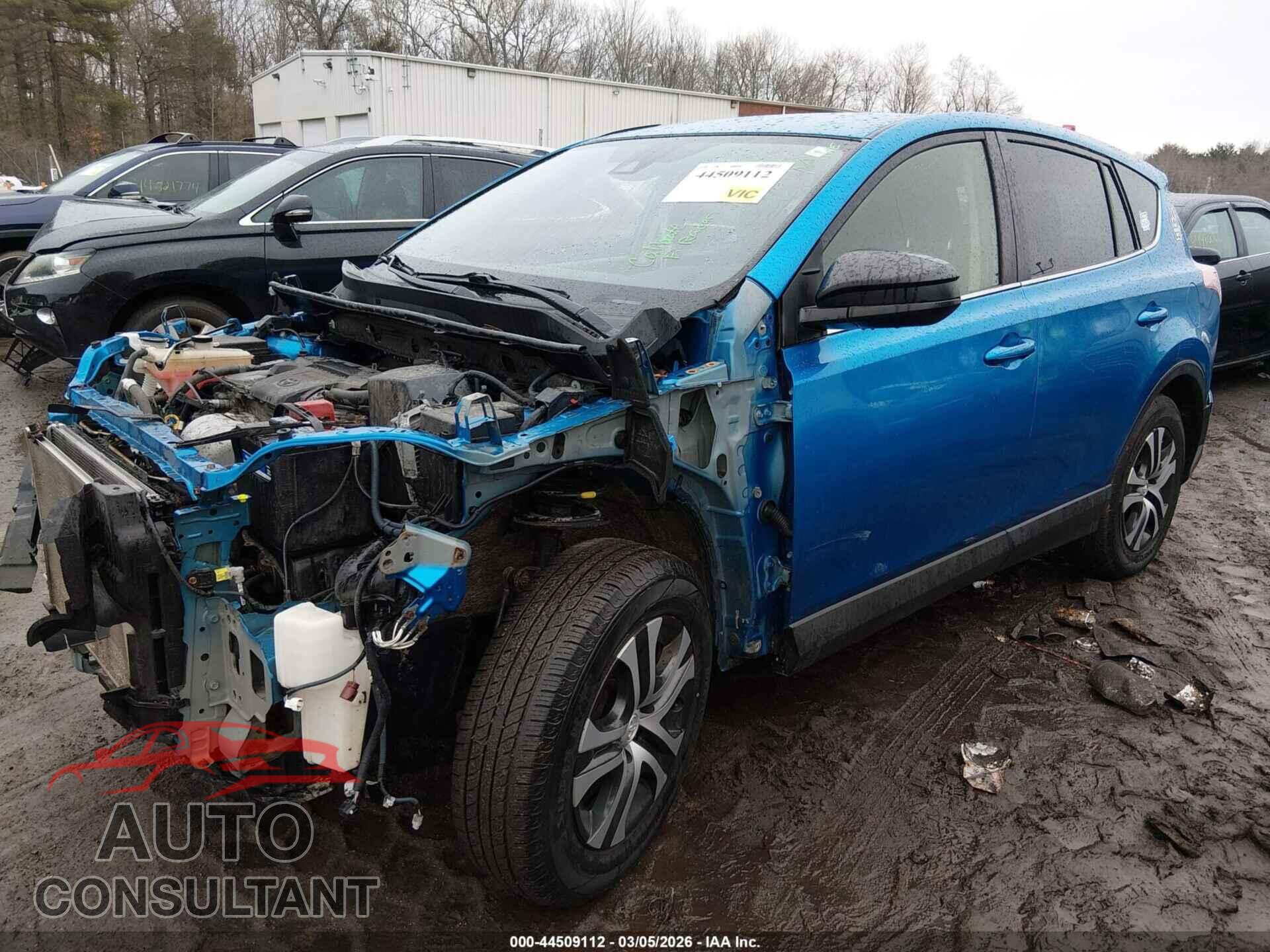 TOYOTA RAV4 2017 - JTMBFREV4HJ709570