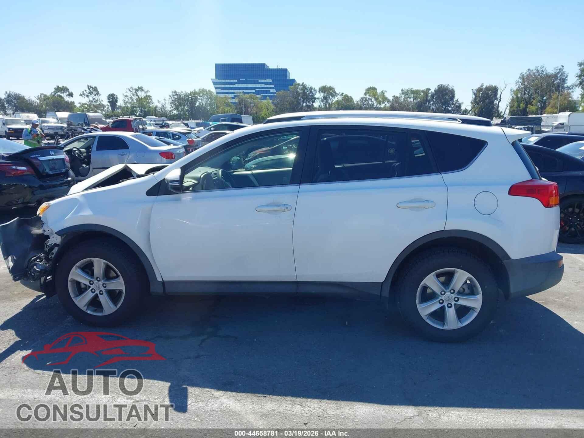 TOYOTA RAV4 2013 - JTMWFREV2D5016176