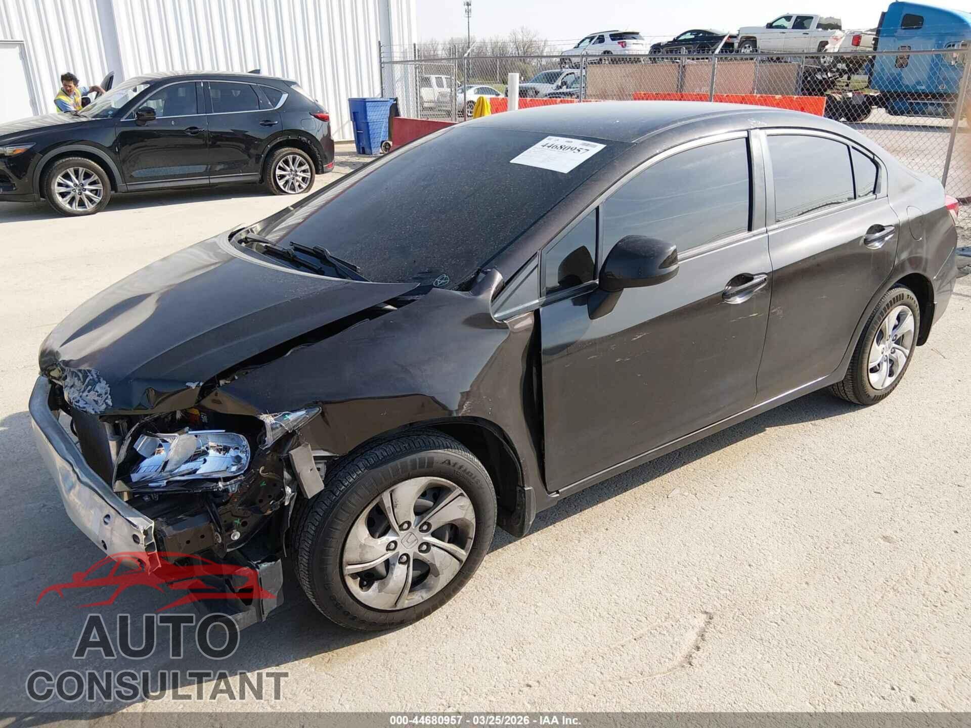 HONDA CIVIC 2013 - 2HGFB2F56DH567447