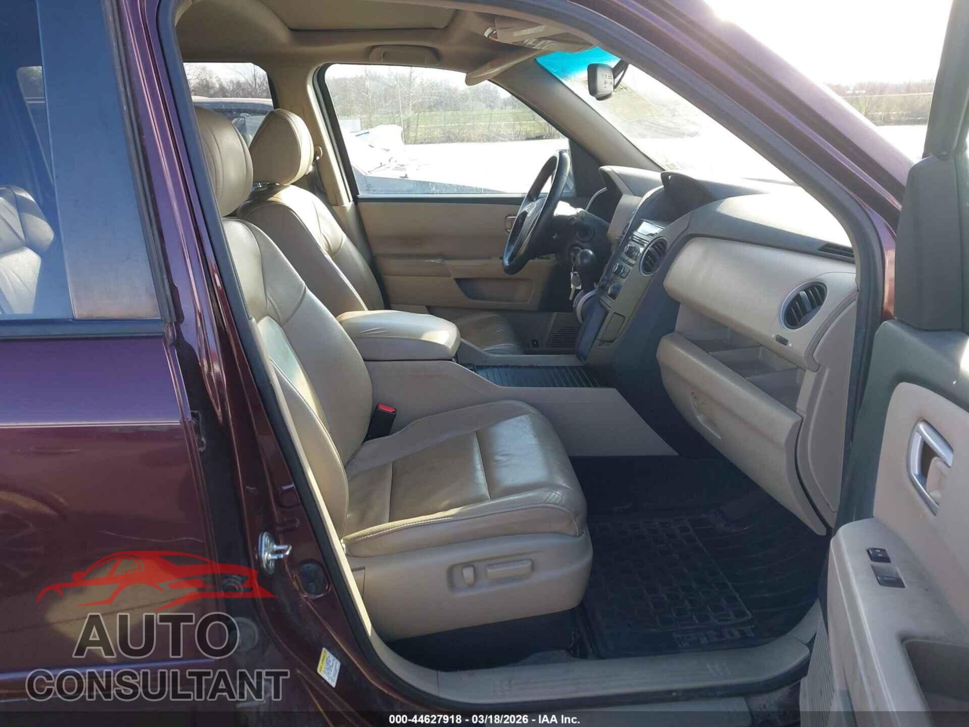 HONDA PILOT 2014 - 5FNYF4H55EB041080
