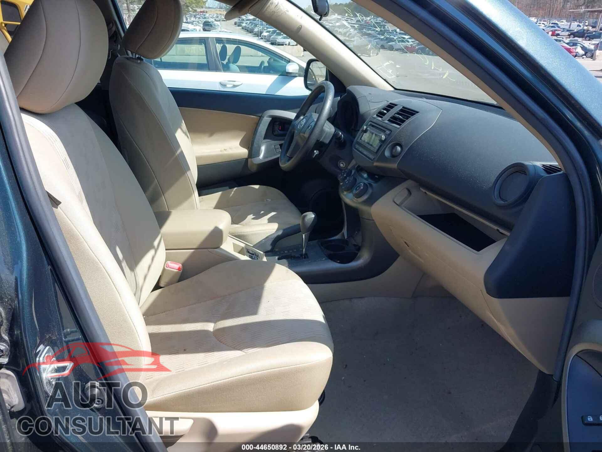 TOYOTA RAV4 2012 - 2T3BF4DV4CW269736