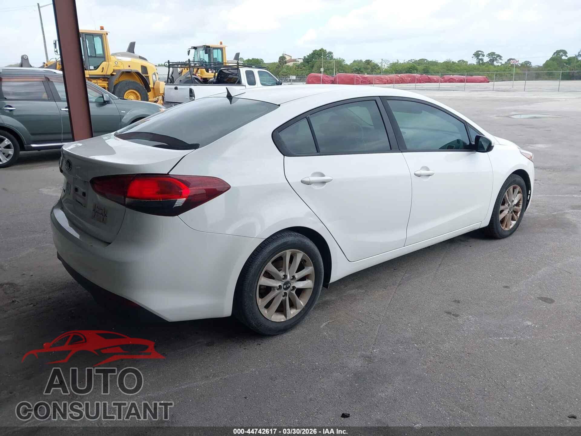 KIA FORTE 2017 - 3KPFL4A75HE132369