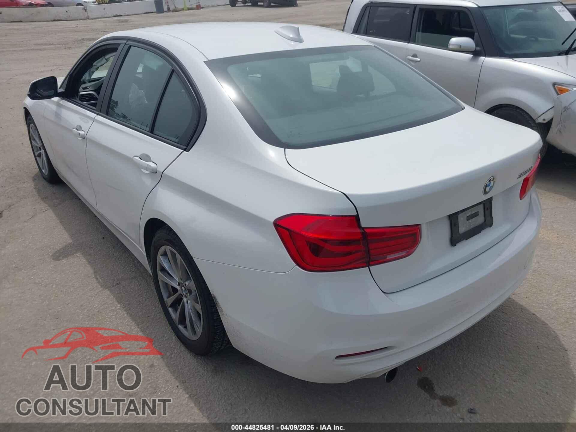 BMW 320I 2018 - WBA8E1G58JNU89051