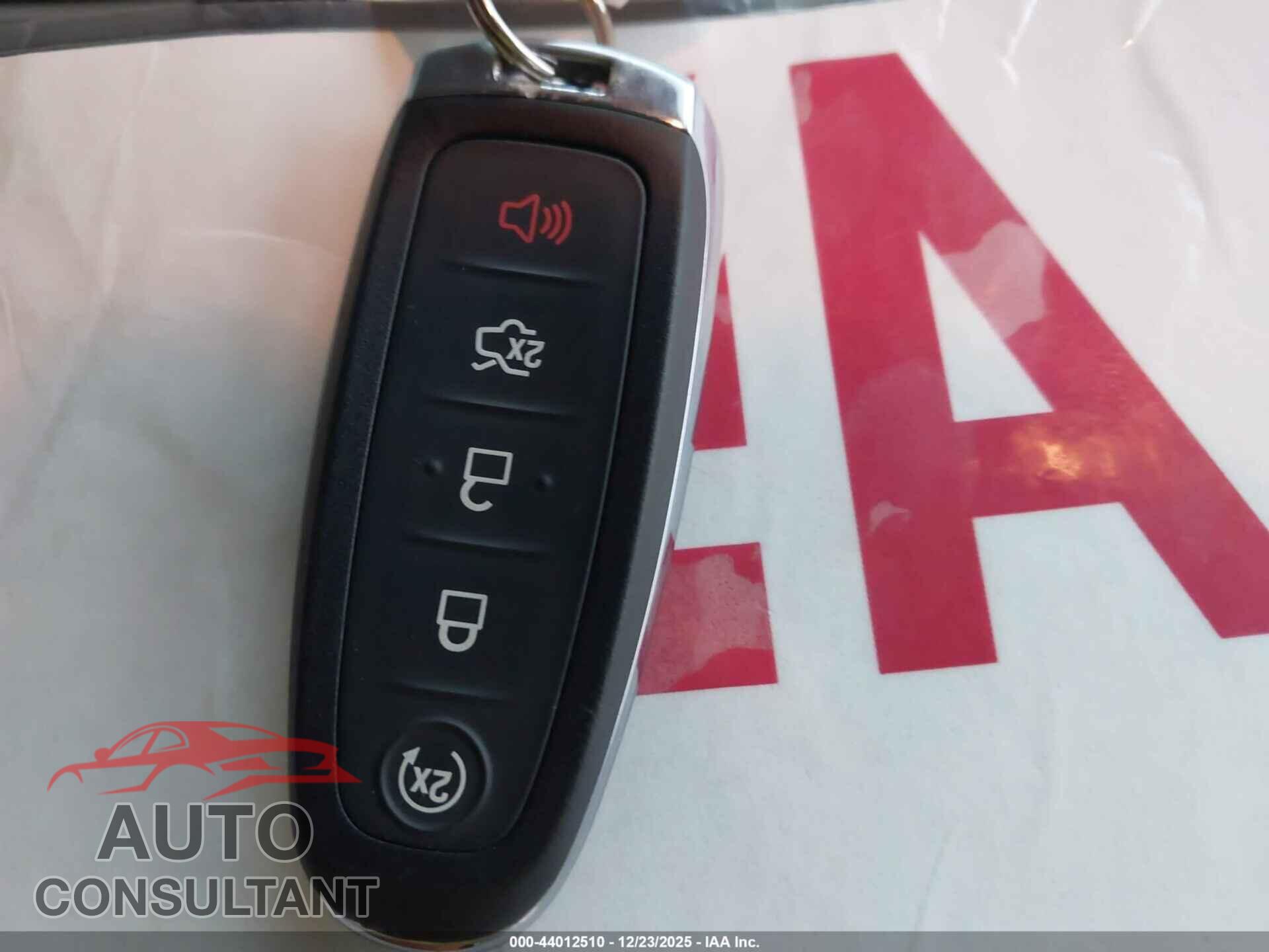 FORD EDGE 2013 - 2FMDK3KC3DBE10098