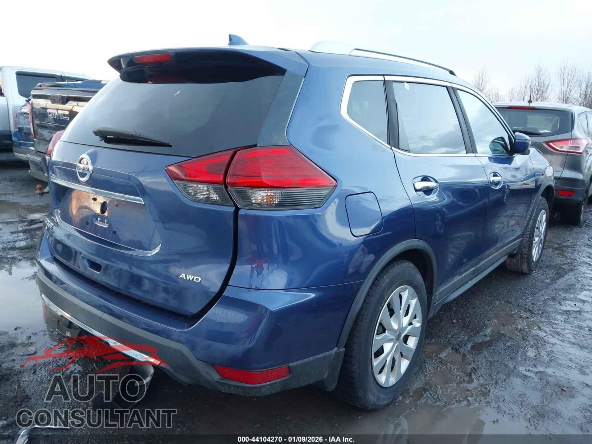 NISSAN ROGUE 2017 - KNMAT2MV1HP519980