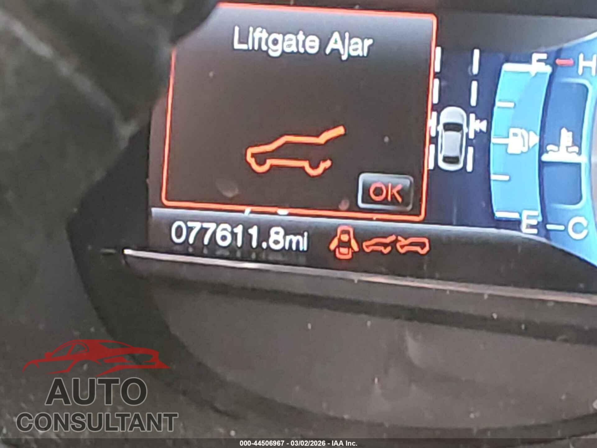FORD EXPLORER 2018 - 1FM5K7D88JGB39080
