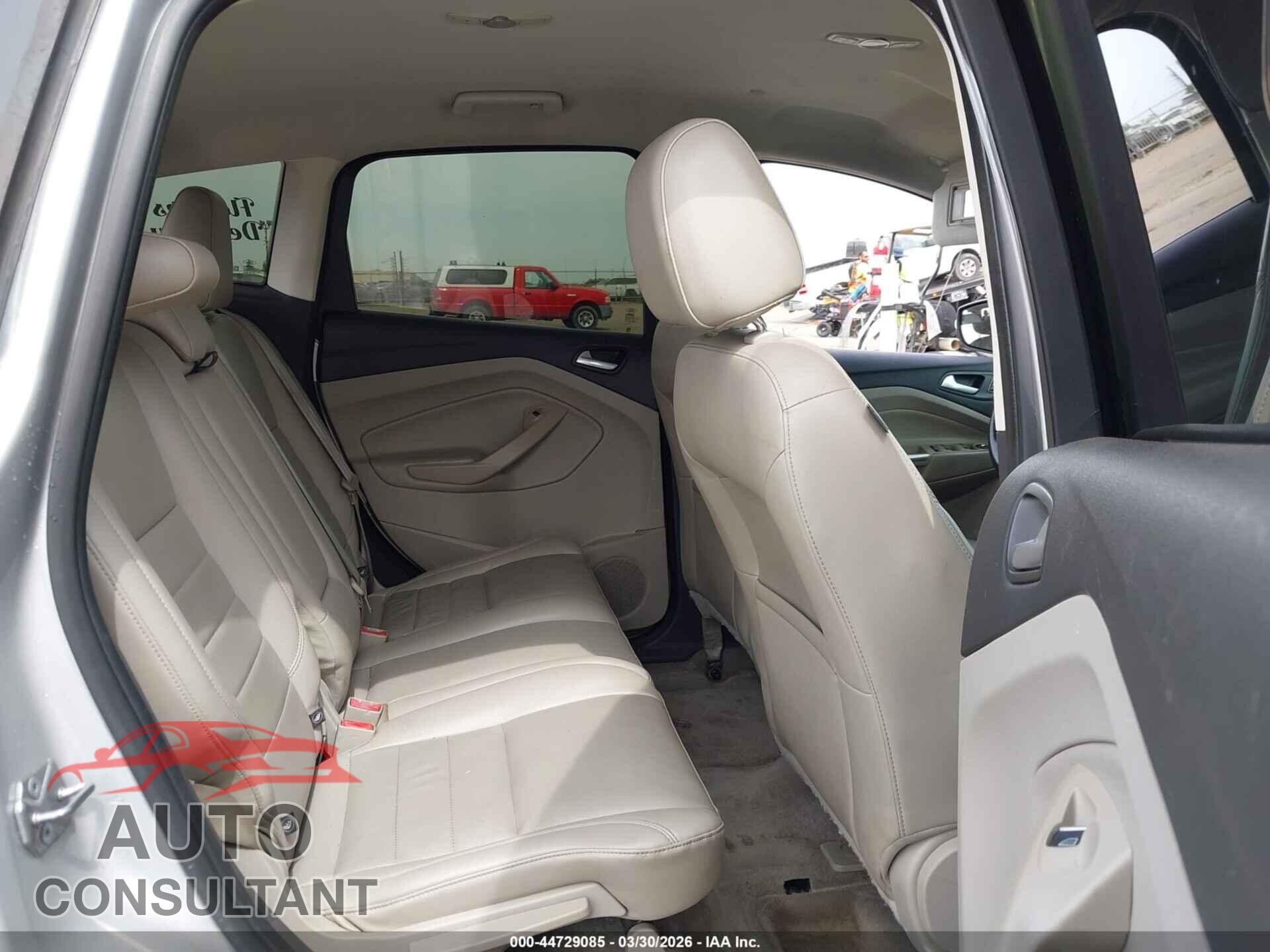 FORD C-MAX ENERGI 2016 - 1FADP5CU5GL106838
