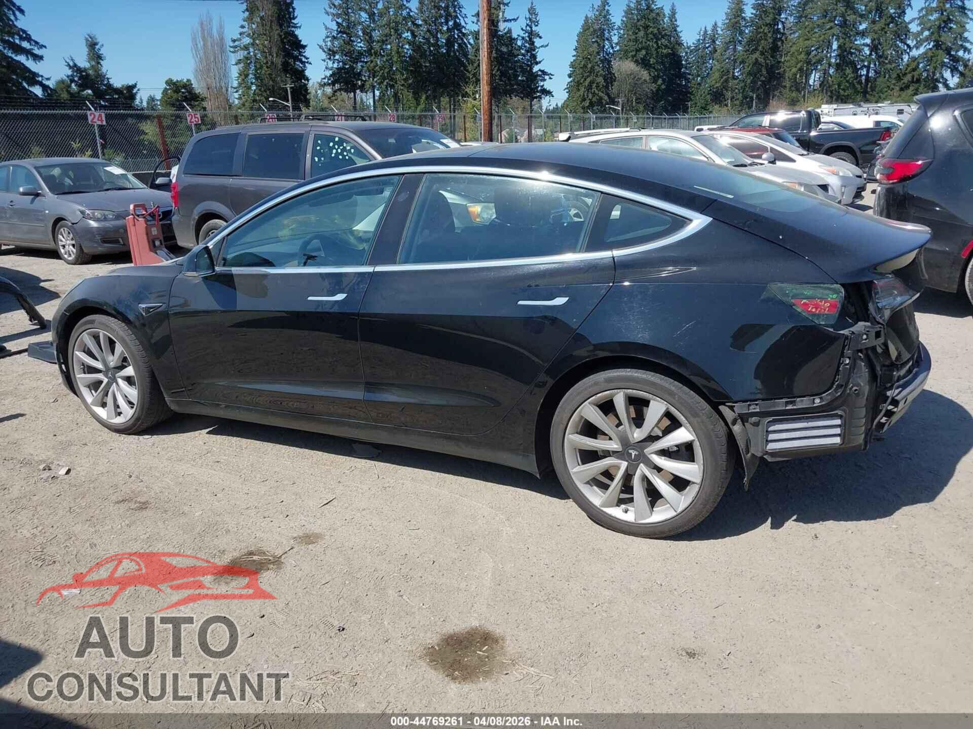 TESLA MODEL 3 2018 - 5YJ3E1EB8JF071285