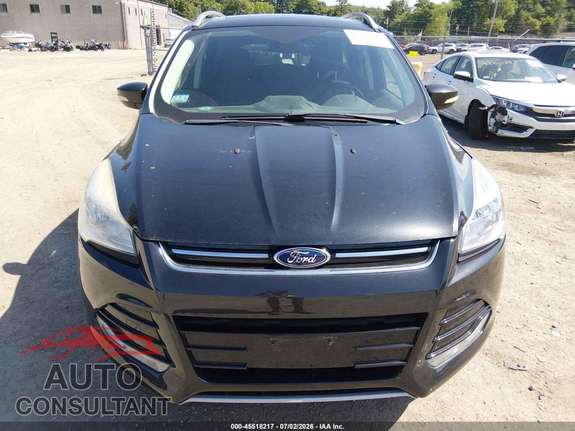 FORD ESCAPE 2015 - 1FMCU9J96FUC84363