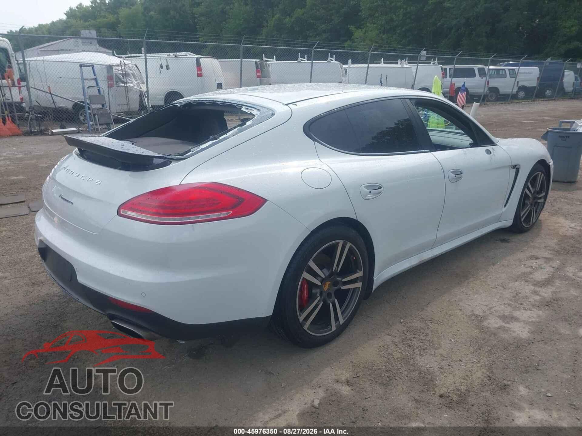 PORSCHE PANAMERA 2016 - WP0AA2A75GL000948