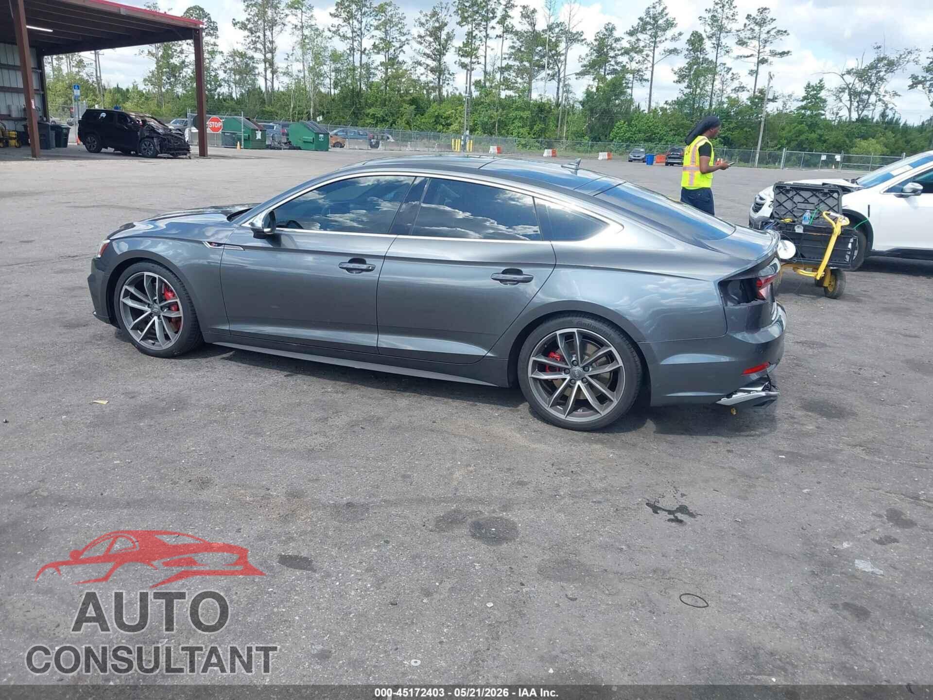 AUDI S5 2018 - WAUC4CF59JA092532
